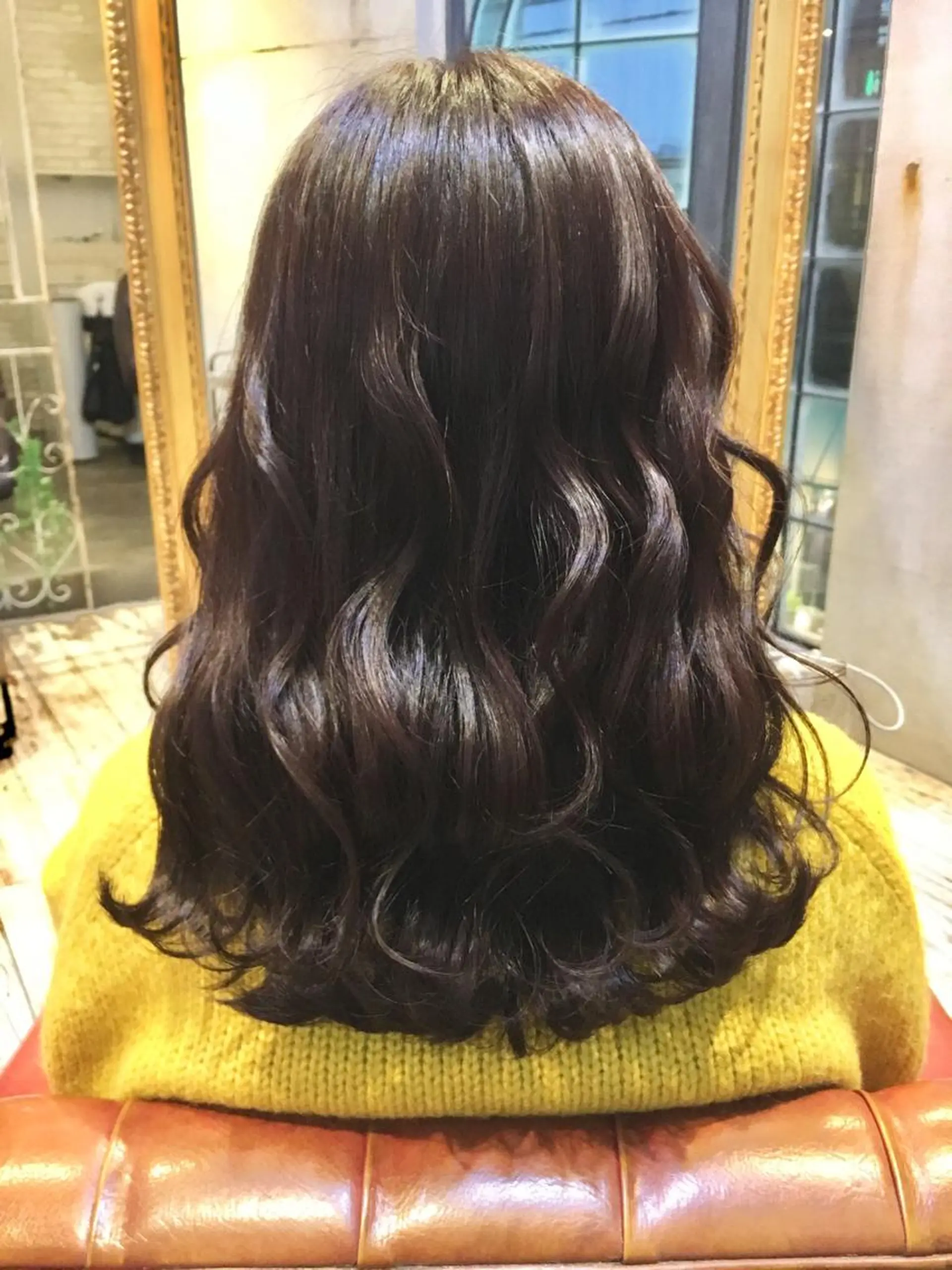 セミロング カラー カット ヘアカラー トリートメント DECORA sweet(川越)所属・坪田 彩花のヘアスタイル