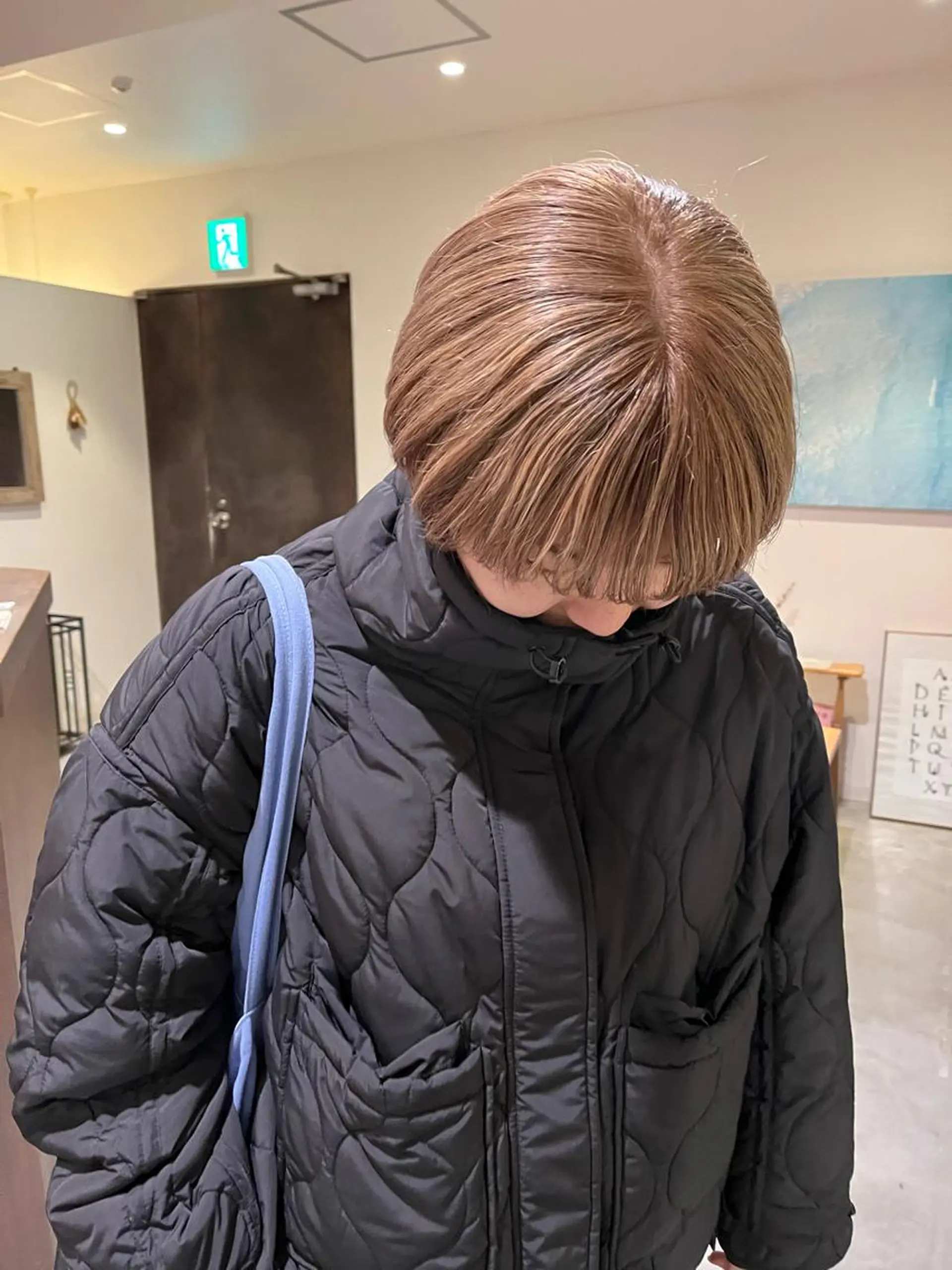 ショート カット ヘアカラー HOM所属・HOM chisaのヘアスタイル