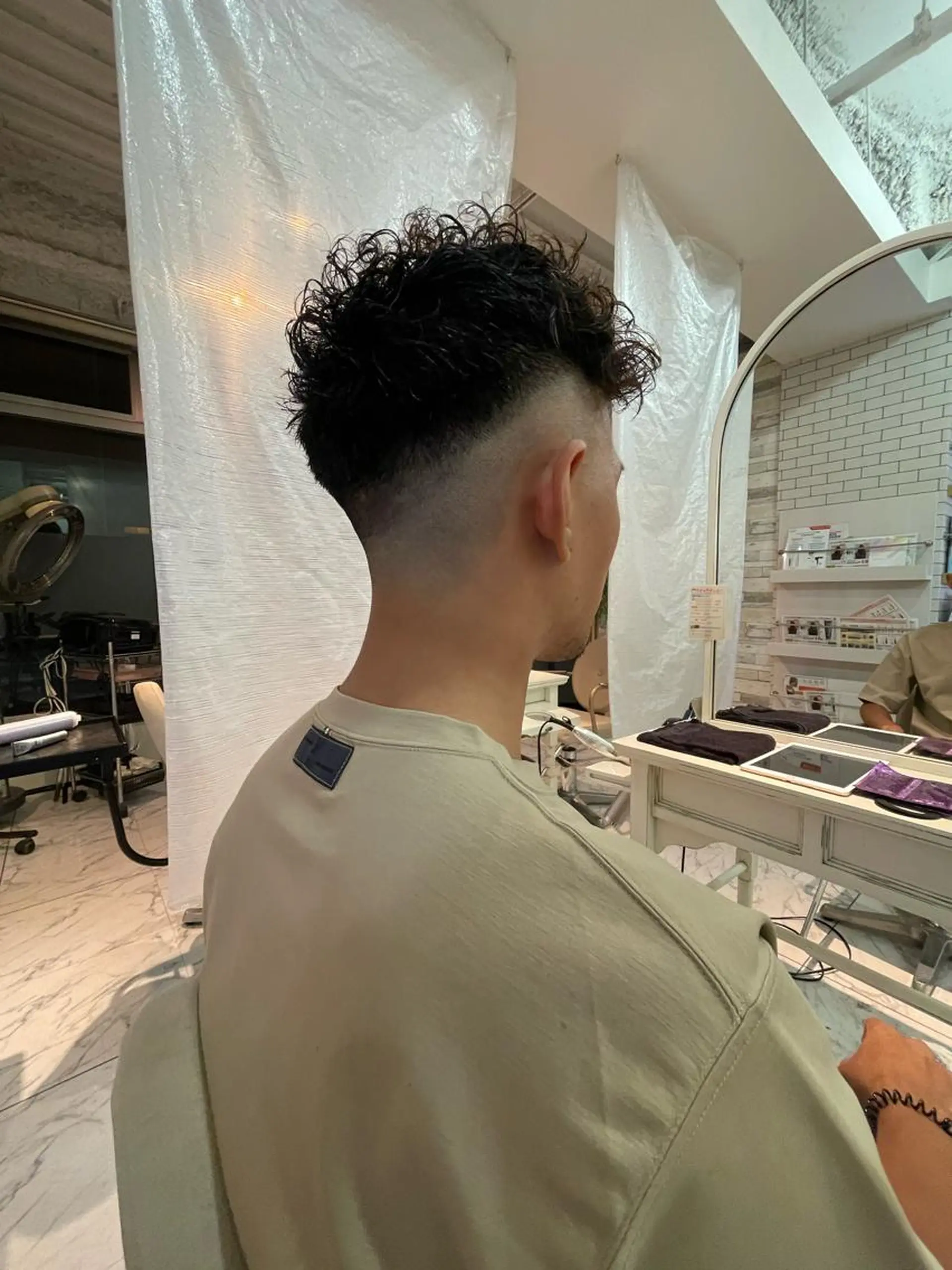 パーマ 保々  雄輝のヘアスタイル