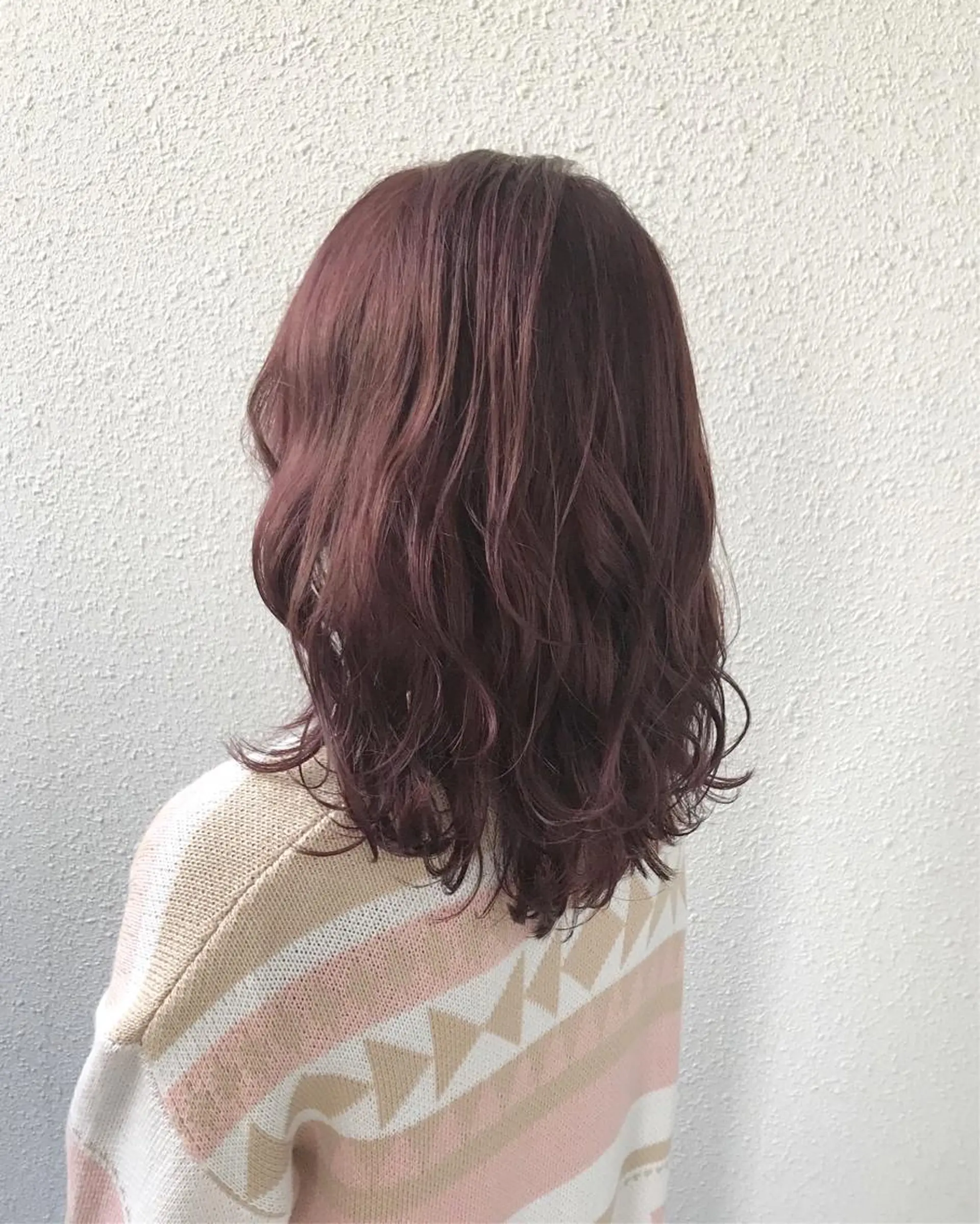 ミディアム カラー ブリーチ ピンクカラー ピンクパープル パープルカラー インナーカラー/天神 ブリーチ/吉田のヘアスタイル