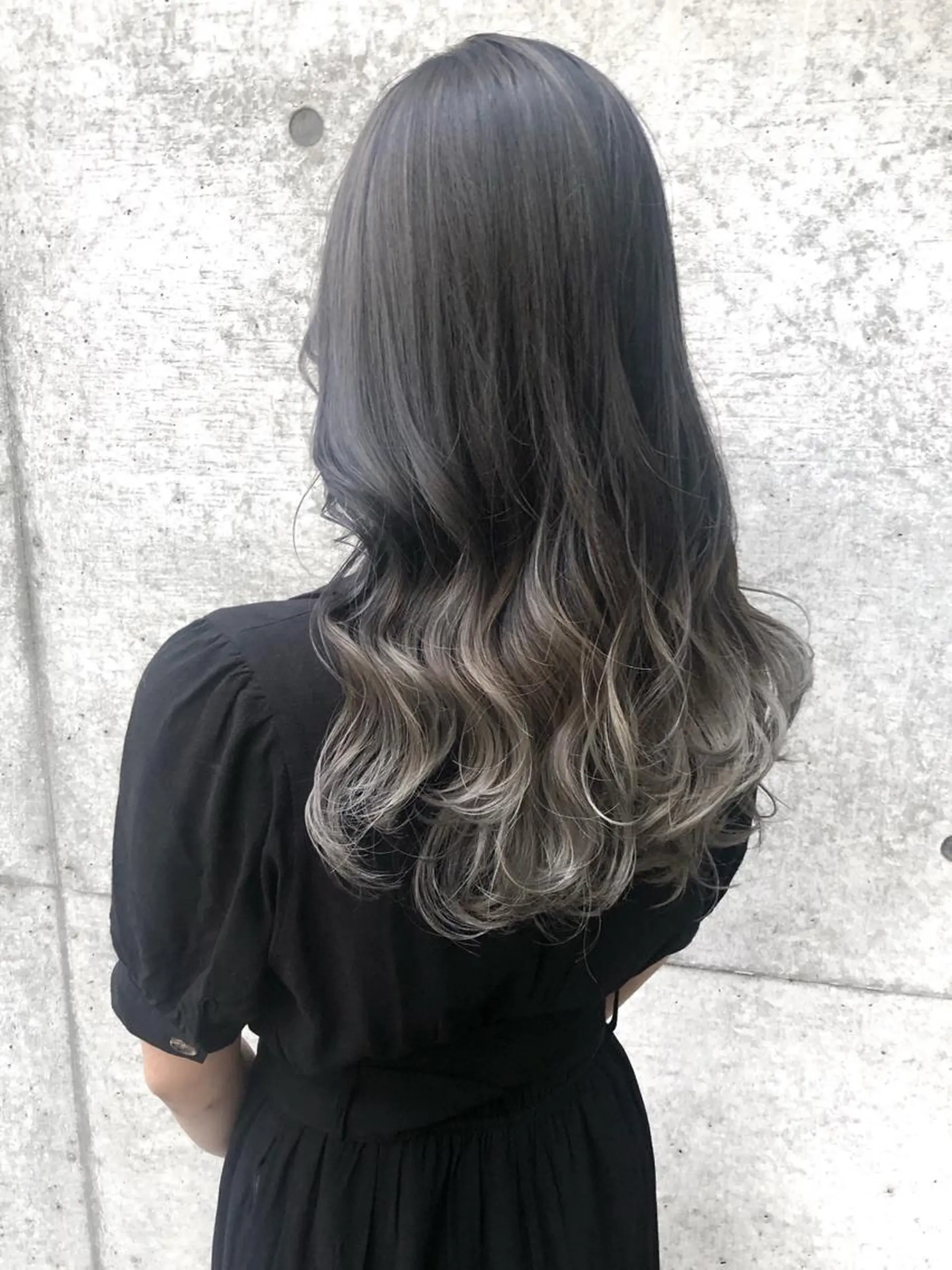 ロング カラー clomus所属・YUKA艶髪 🌸寛ぎ部屋のヘアスタイル