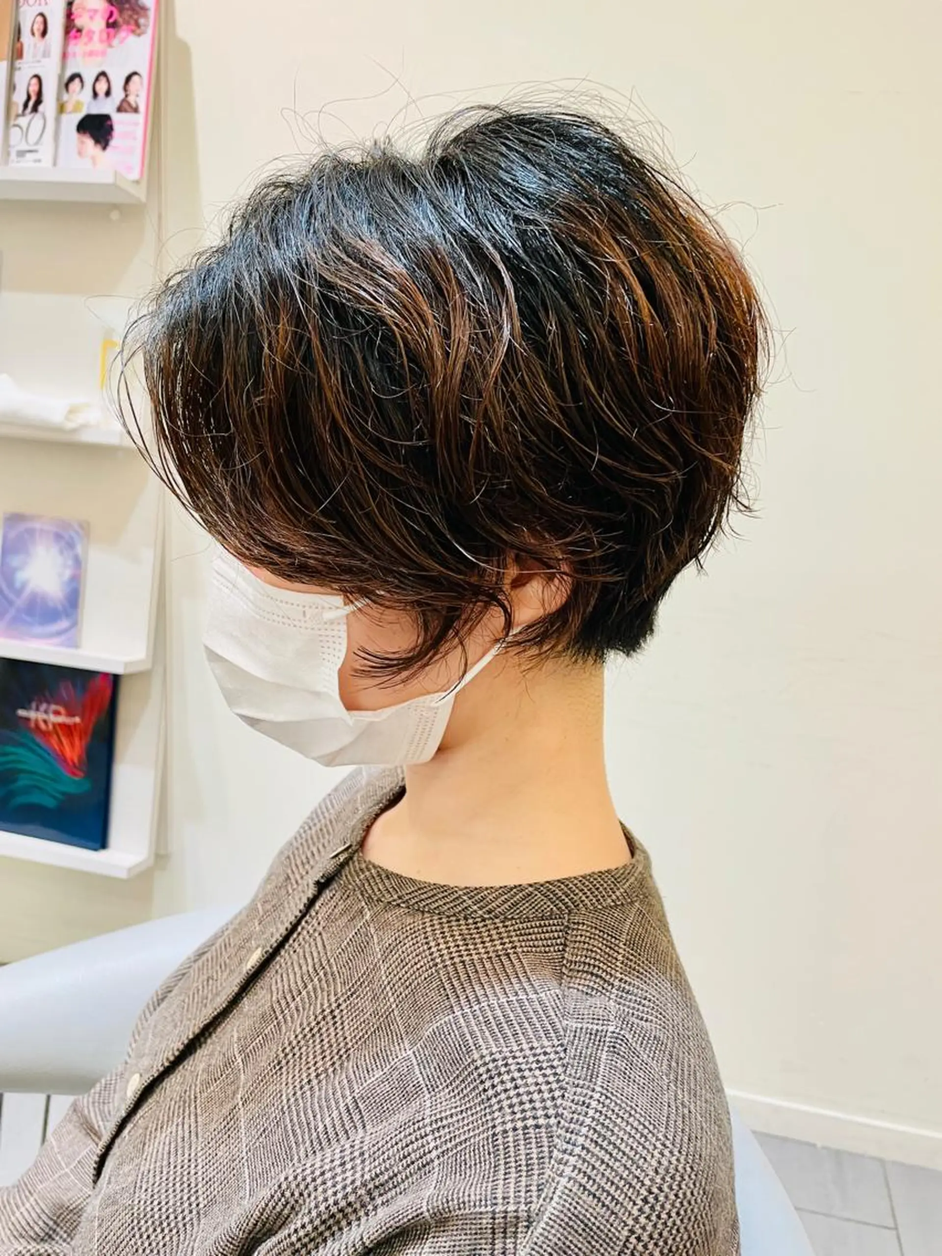 ショート FLAPPER所属・ハイトーンカラー /パーマ/亀井のヘアスタイル