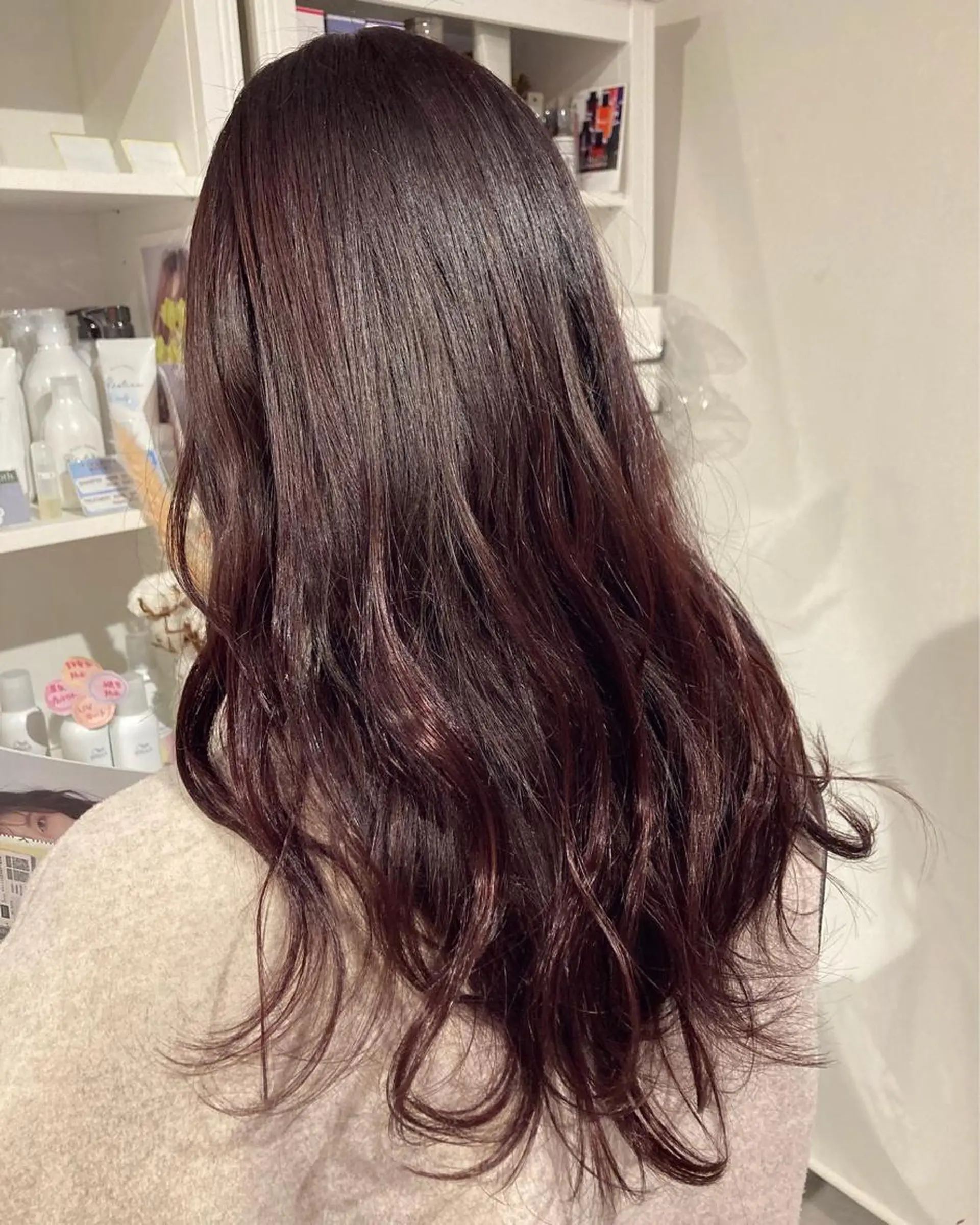 ロング 山﨑 まなかのヘアスタイル
