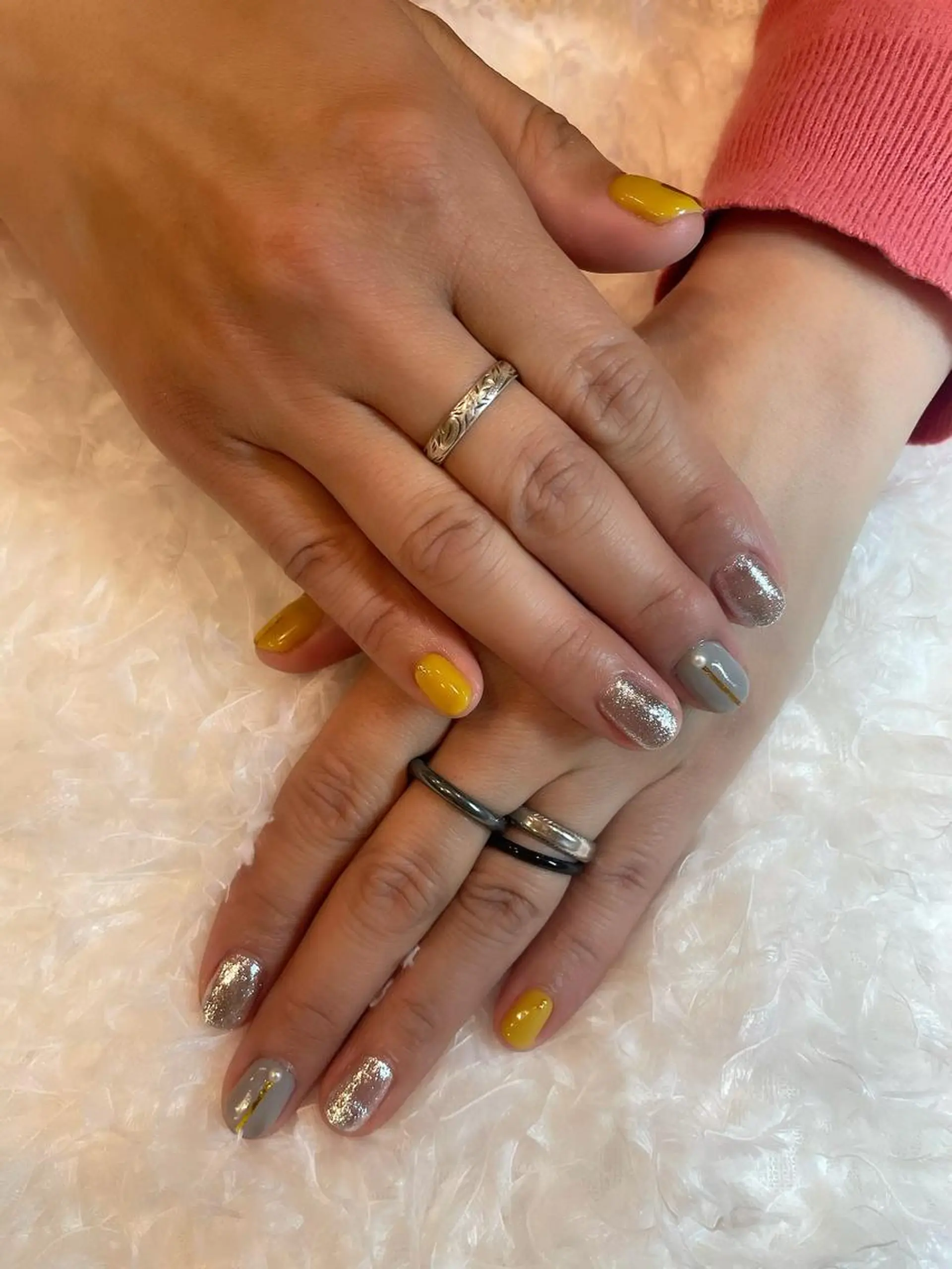 ネイル ラメ(グリッター) シルバー ささき れいなのネイルデザイン