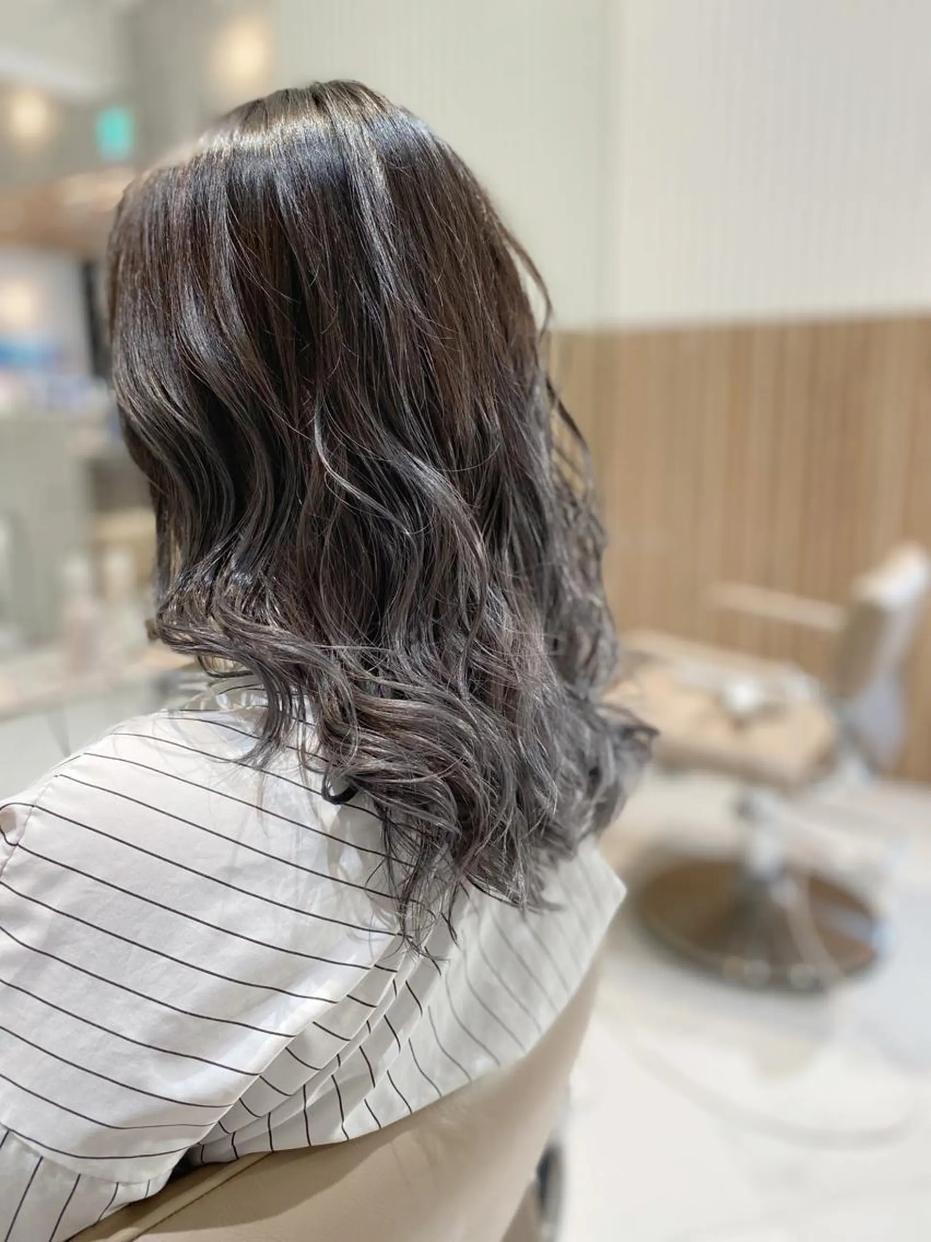 セミロング カラー グラデーションカラー ラベンダーカラー シルバー カット ヘアカラー ボブ/ハイトーン 立川loose 下田のヘアスタイル