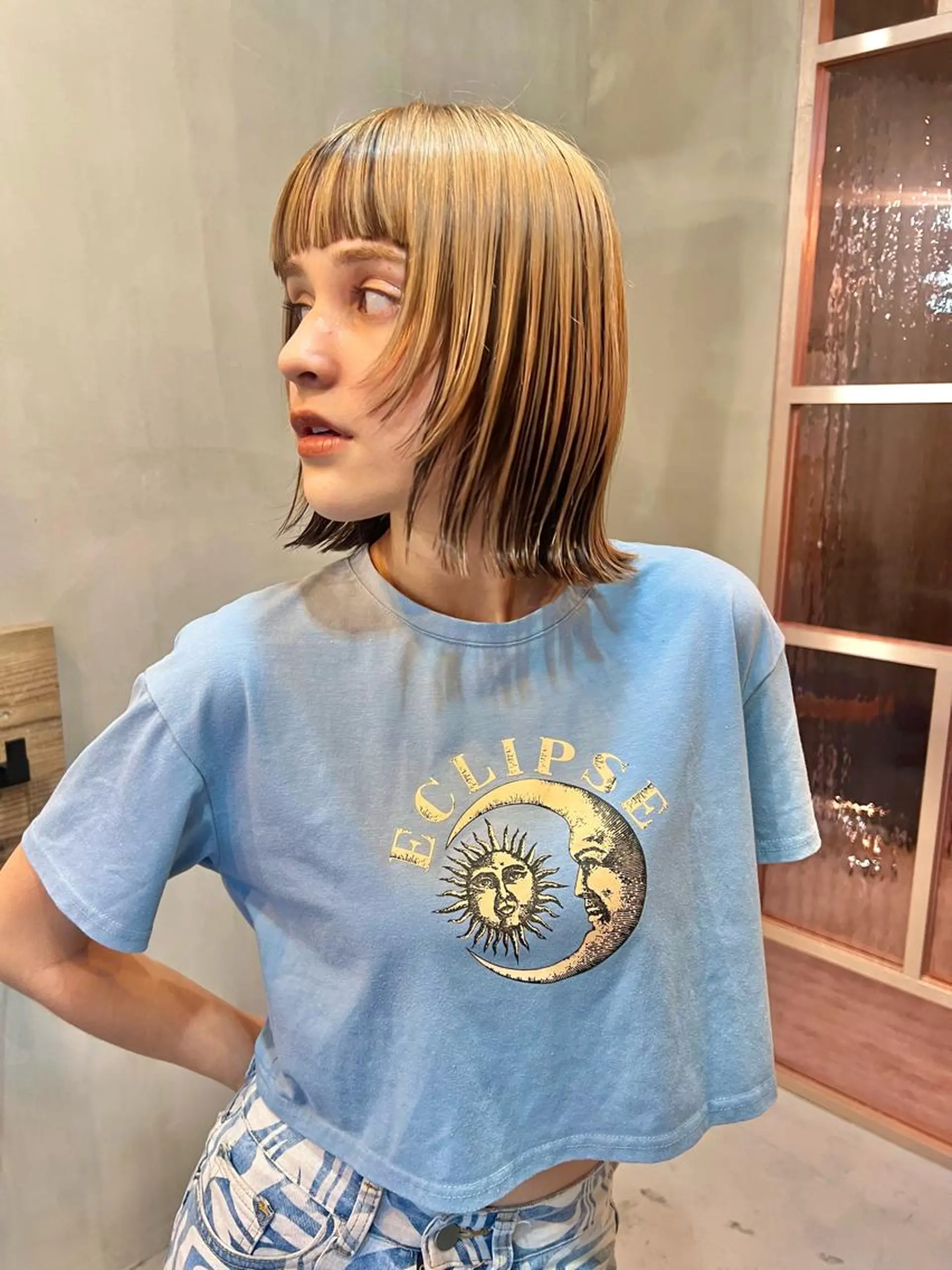 ショート ブリーチ/ハイトーン レイヤー/Maanaのヘアスタイル