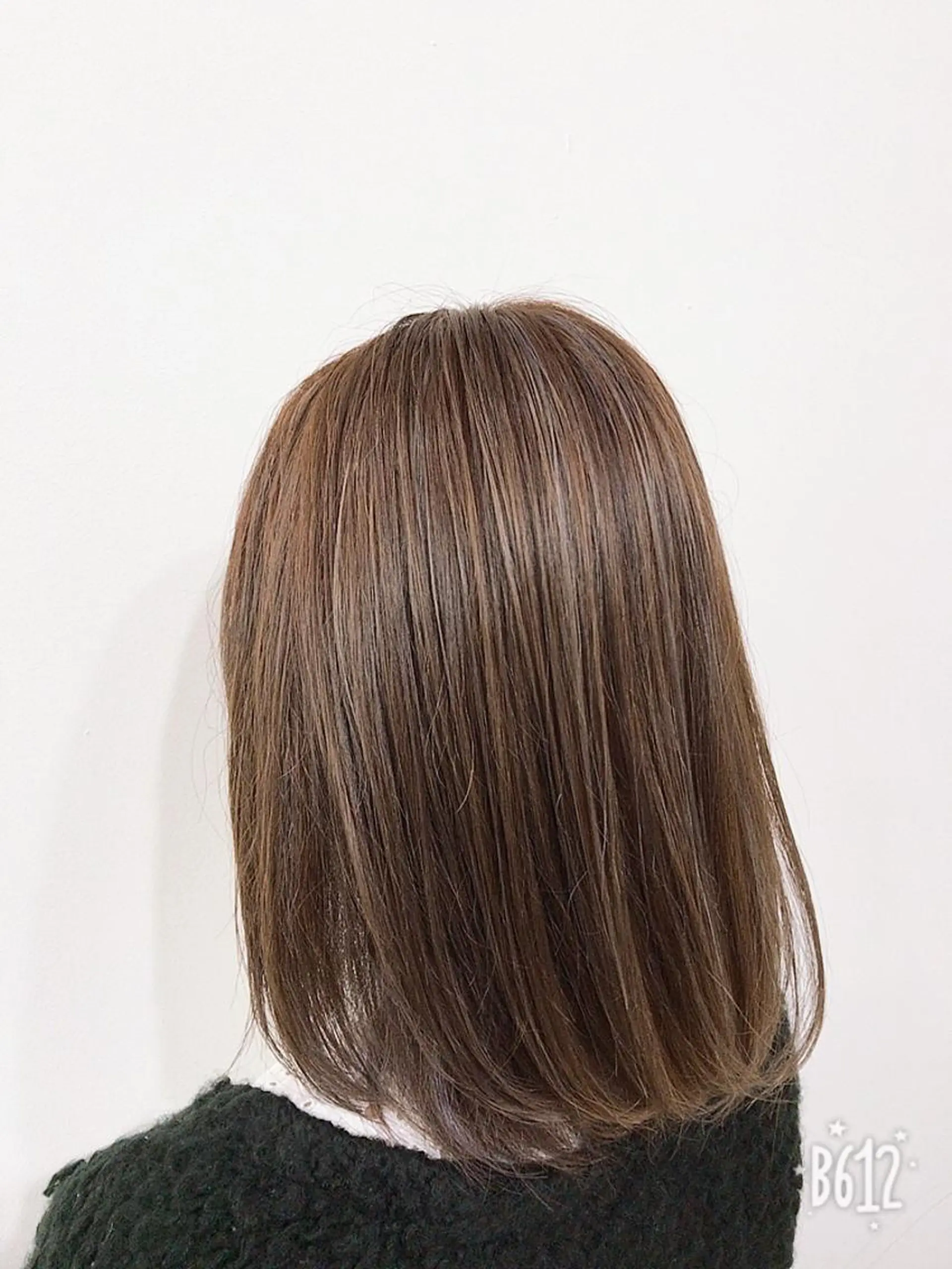 ミディアム カラー アッシュ ブリーチ デザインカラー メッシュ バイオレットカラー 相武台ショート特化 💐川崎希💐のヘアスタイル