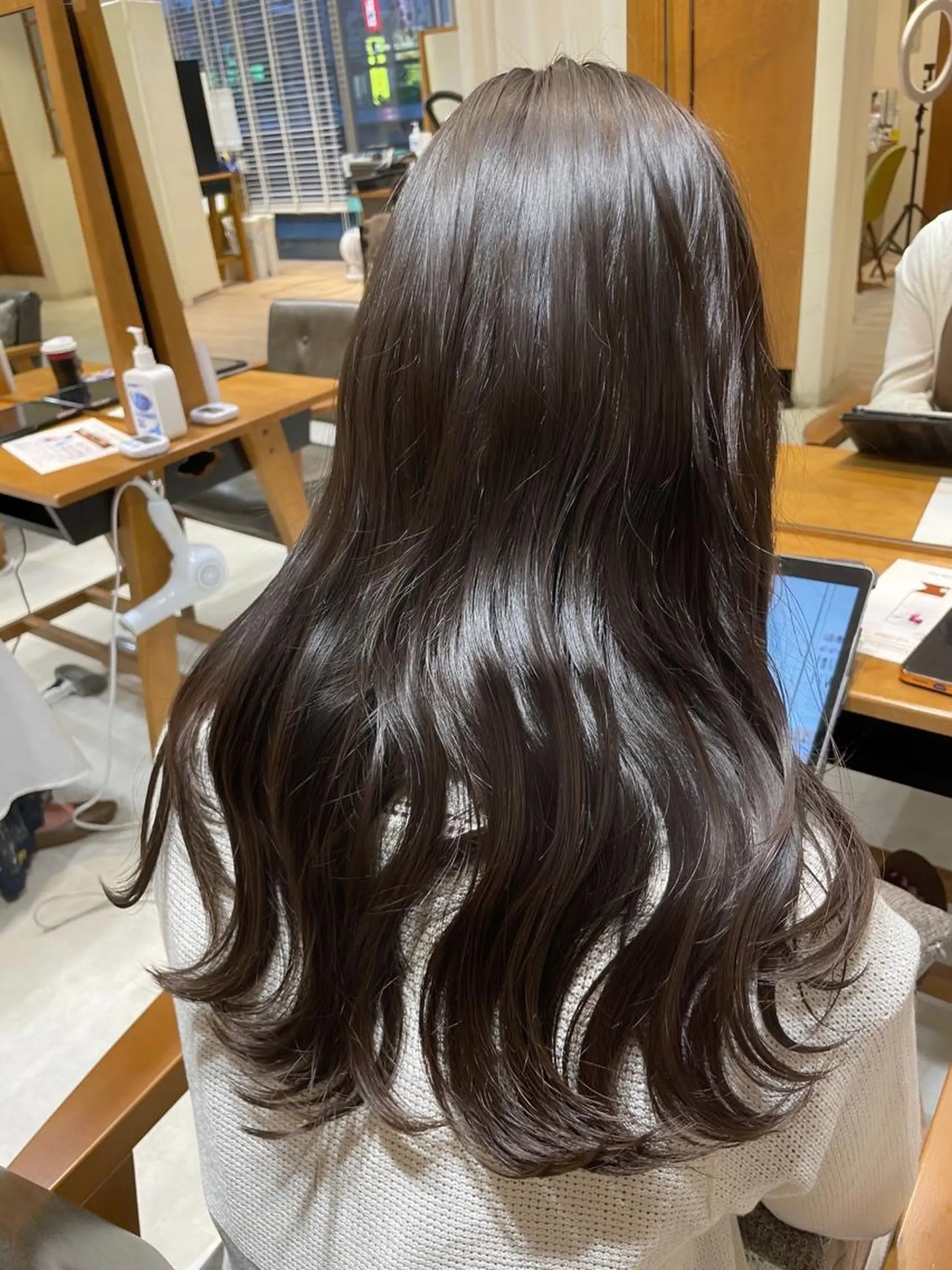 ロング カラー ブラウンカラー ショコラブラウン レイヤー/韓国ヘア /顔周り/大久保貴之のヘアスタイル