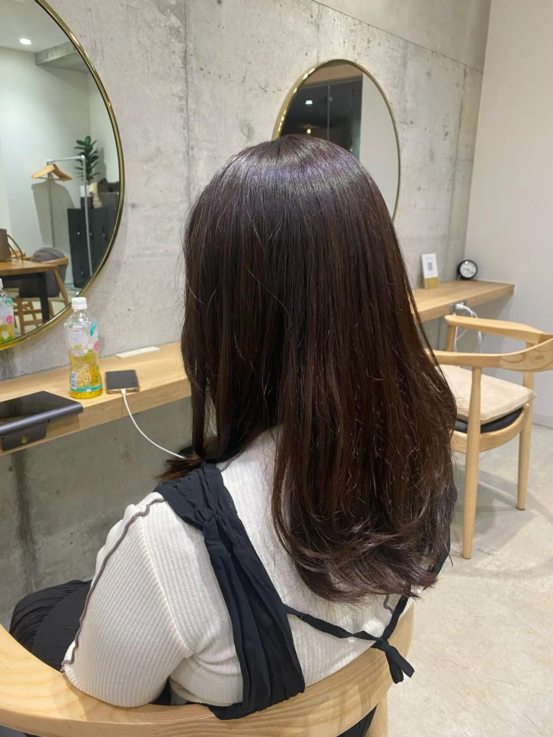 セミロング カラー ラベンダーカラー fumi🪞血色感 アップ艶カラーのヘアスタイル