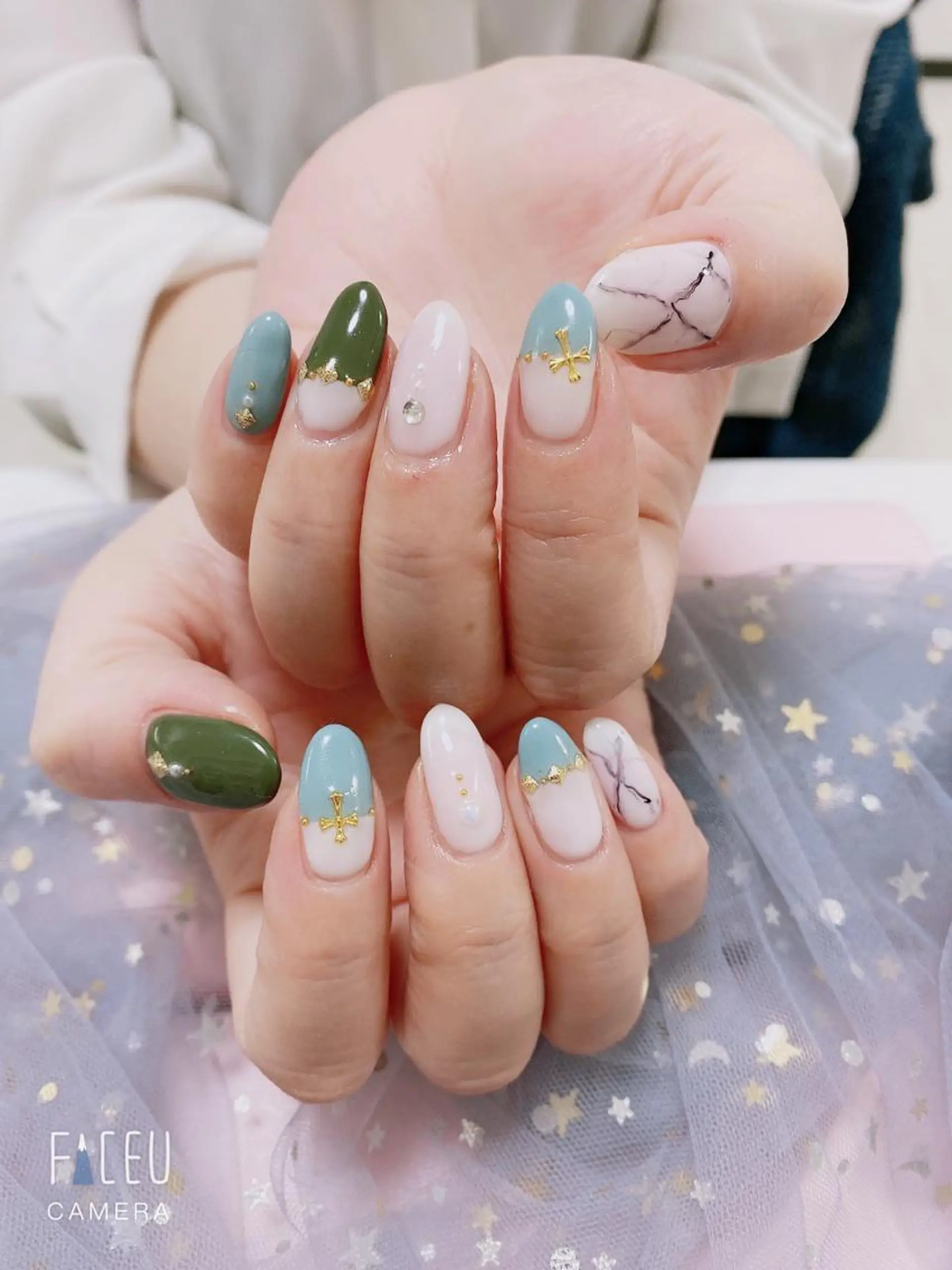 ネイル ネイルサロン エクラ 🌹【スカルプ専門】のネイルデザイン