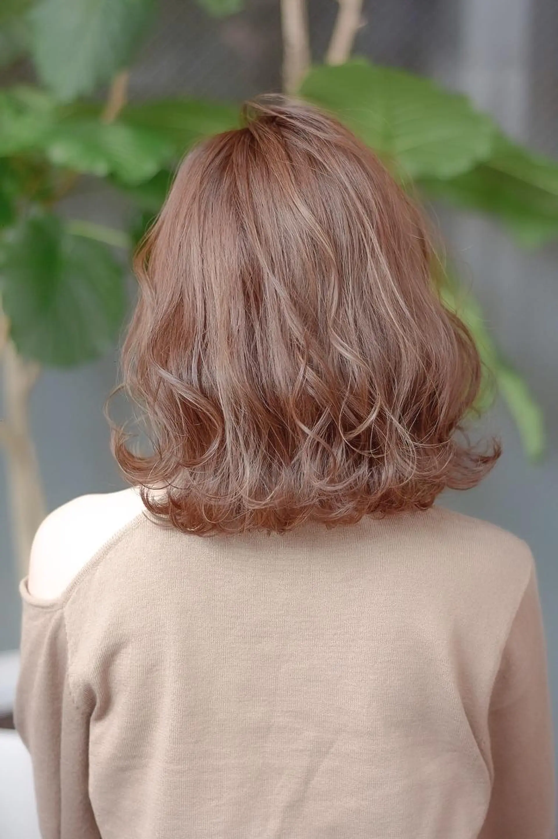 ミディアム カラー beauty: beast 熊本店のヘアスタイル