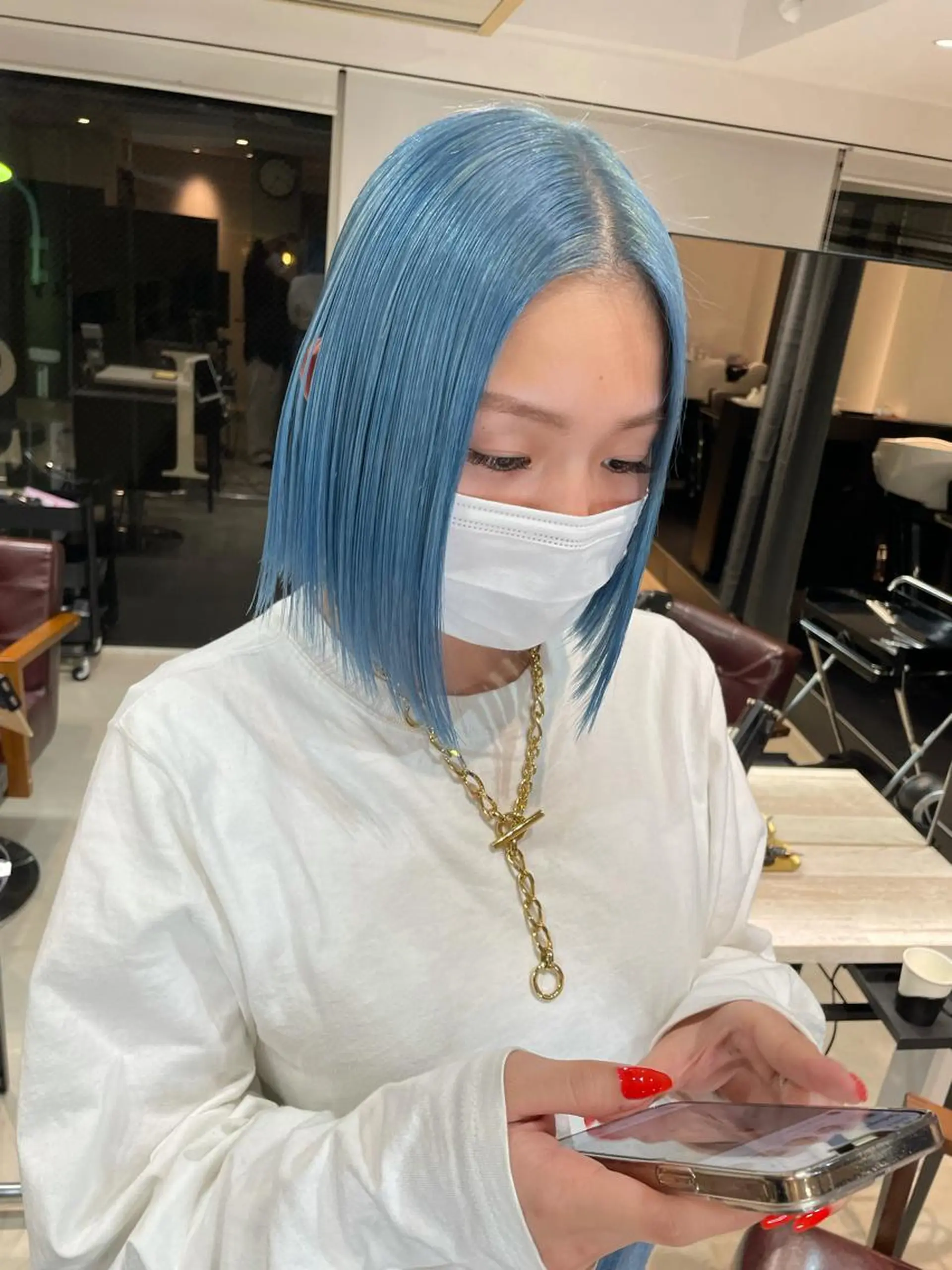 ミディアム ブリーチカラー特化 碇　英朗のヘアスタイル