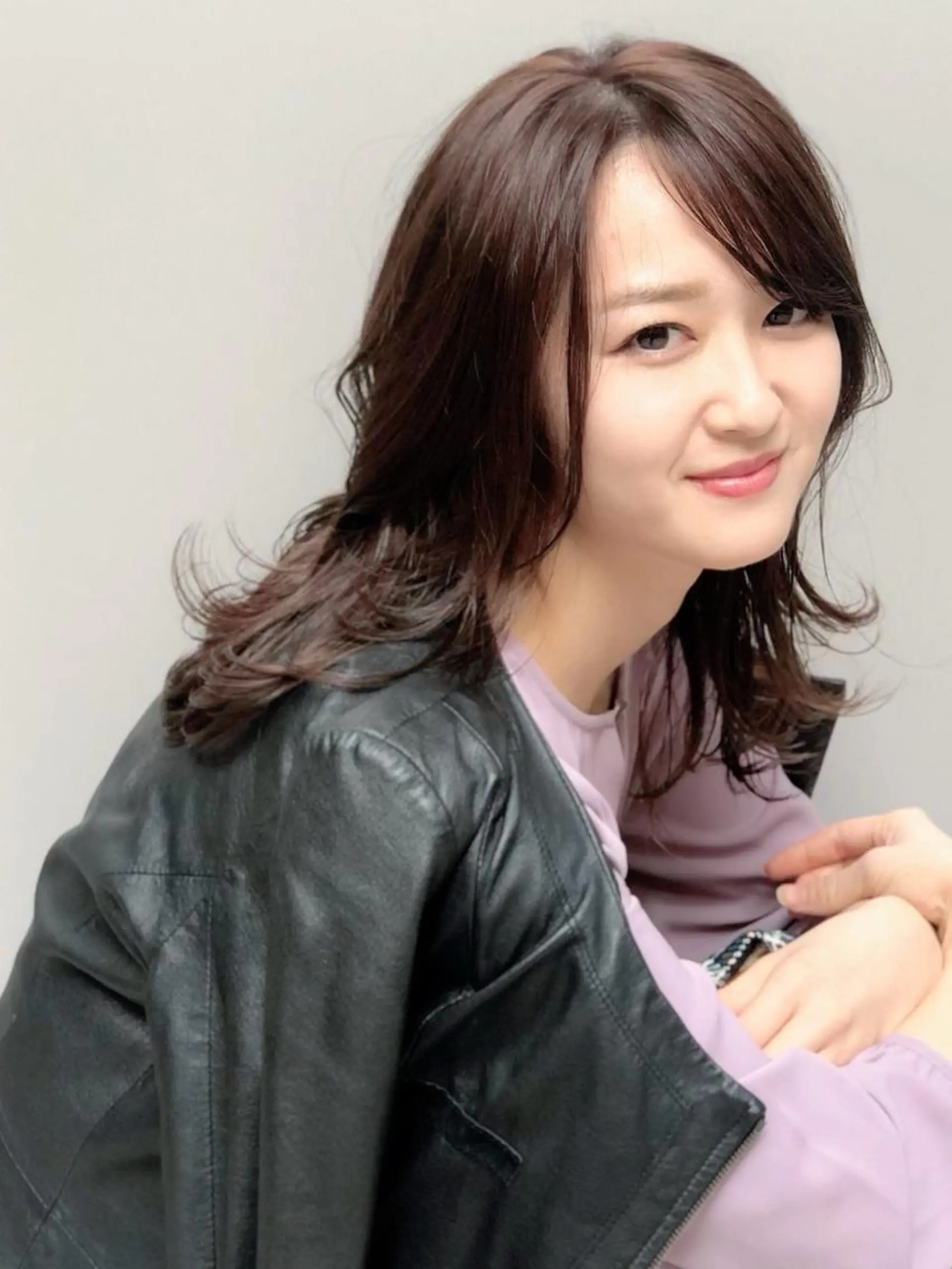 セミロング カラー ヘアアレンジ 能登谷 きよのヘアスタイル