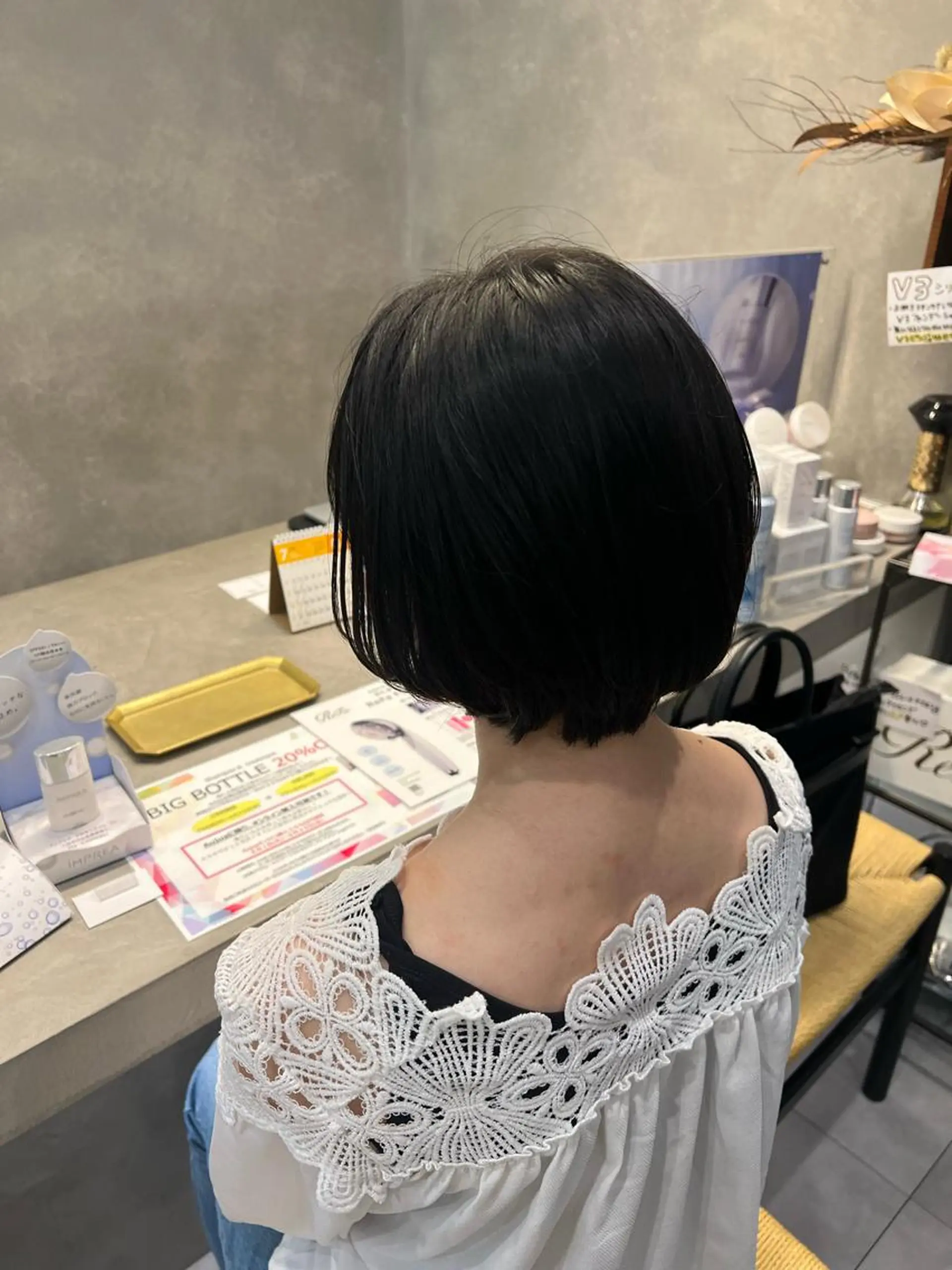 ショート ショートヘア 岸田 莉奈のヘアスタイル