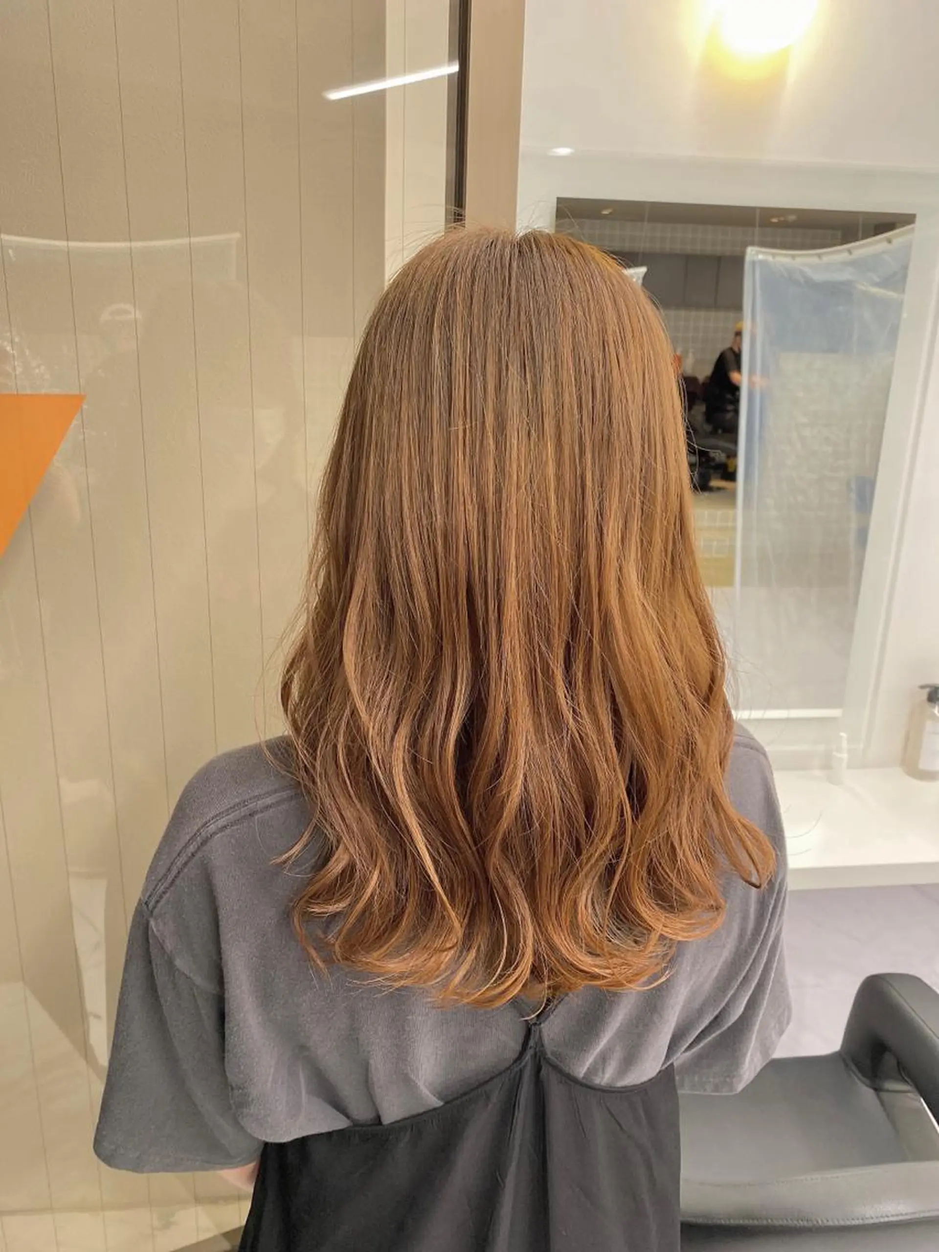 セミロング カラー レイヤー/韓国❣️ 髪質改善/亘紘輝のヘアスタイル