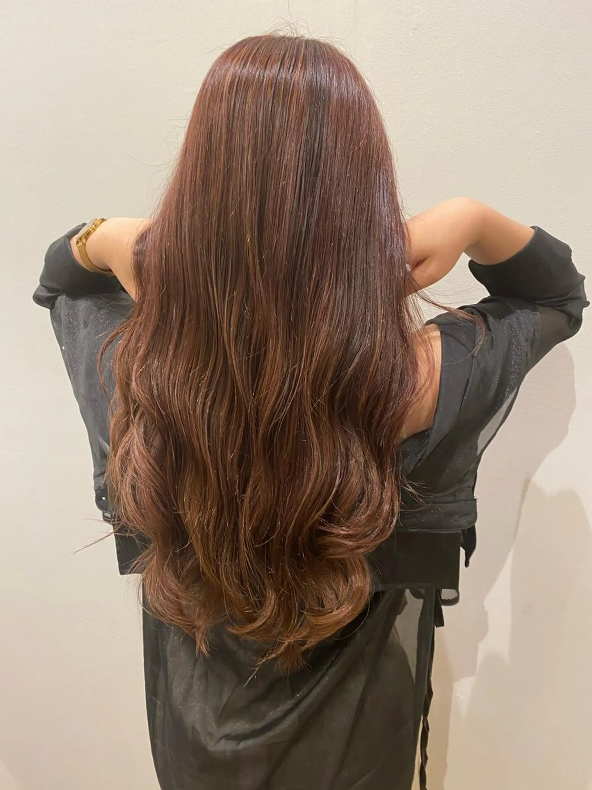 セミロング カラー 石田 優菜のヘアスタイル