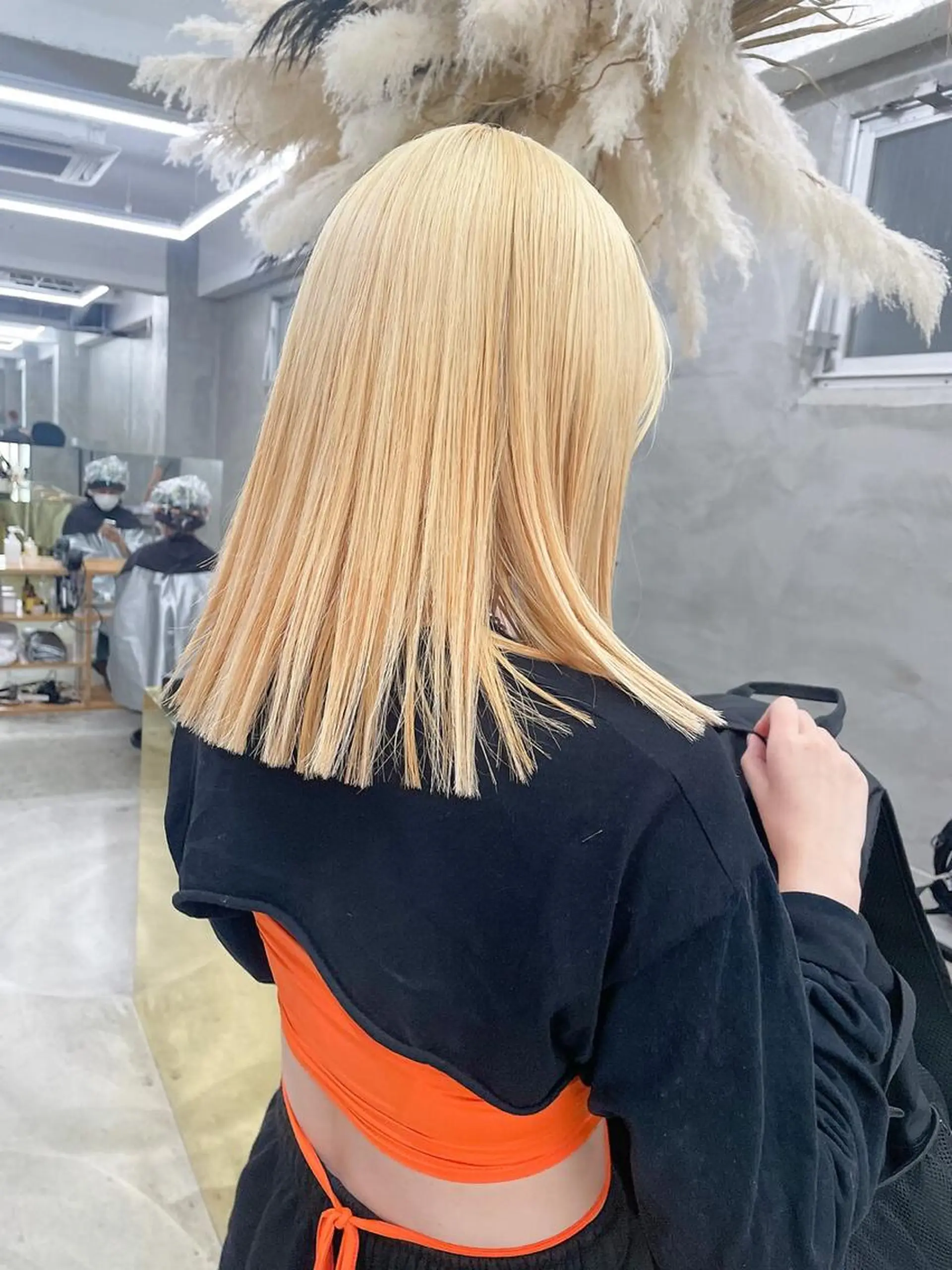 ミディアム カラー ミディアムパーマ バレイヤージュ ブリーチ ケアブリーチ デザインカラー yiye 青山所属・無料カットモデル募集 🌱ひょうがのヘアスタイル