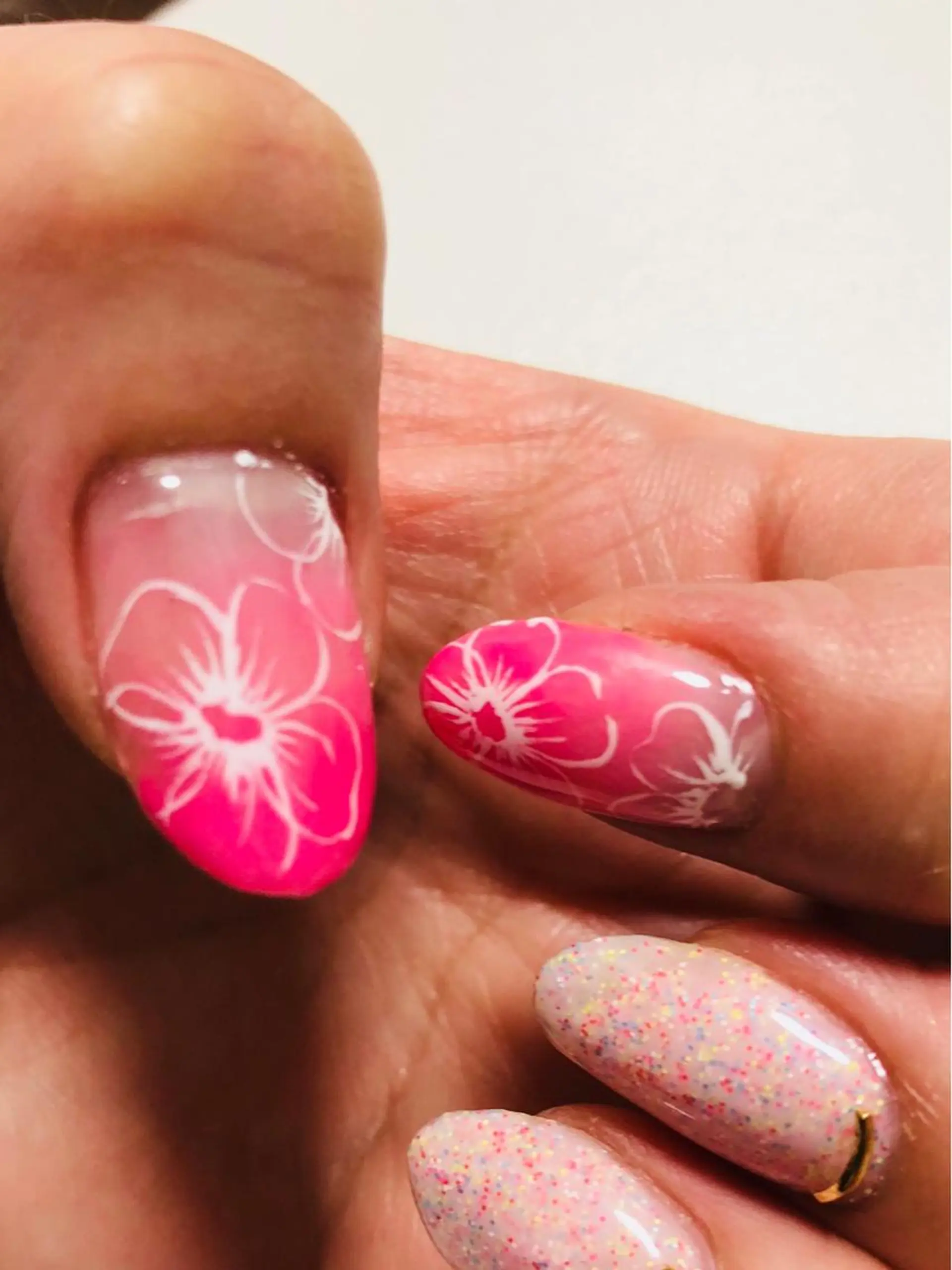 ネイル アートネイル トータルビューティー CQのネイルデザイン