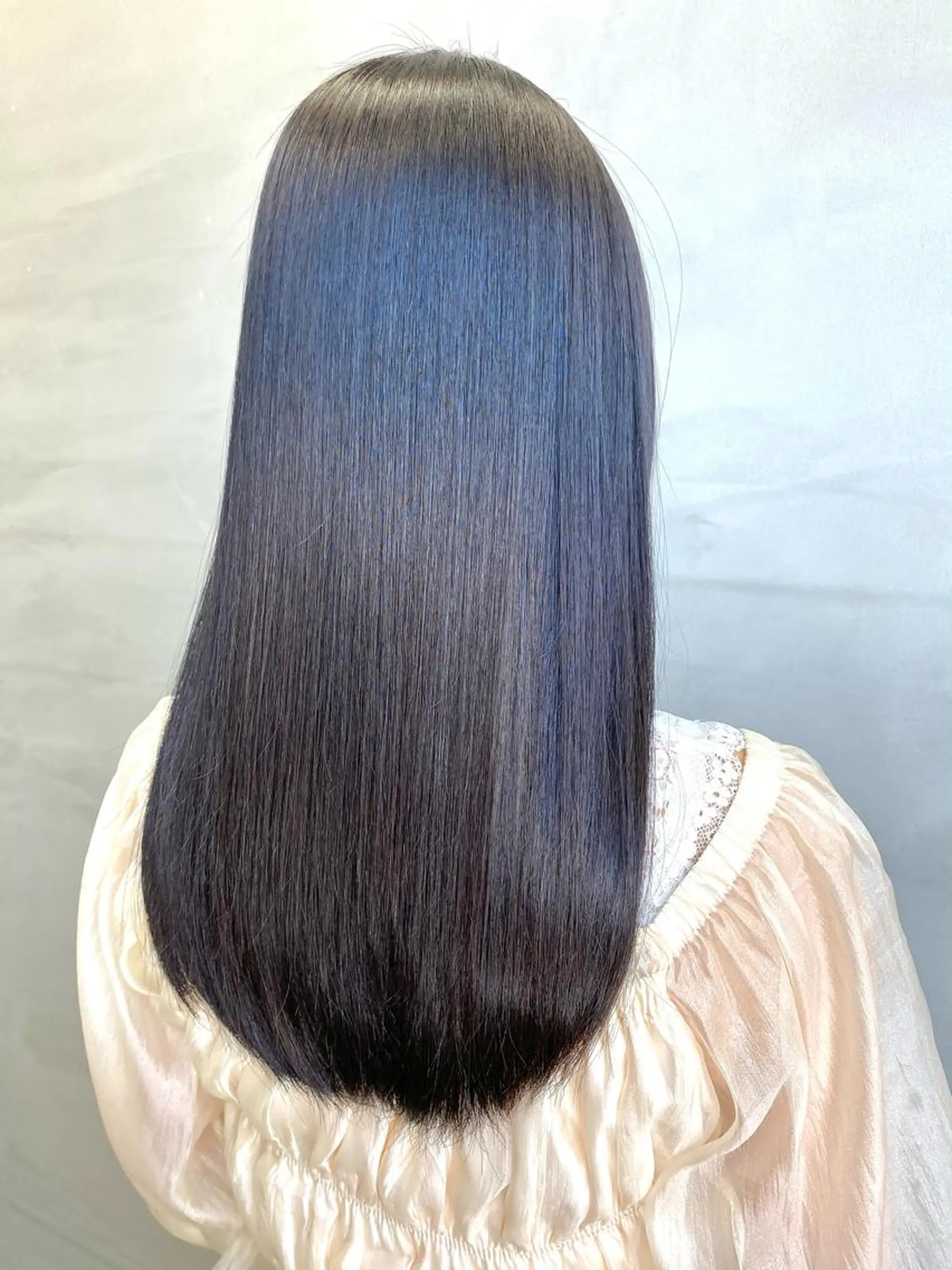 ロング カラー ヘアアレンジ アッシュ アッシュグレー アッシュグレージュ ベージュカラー ブリーチ 髪質改善Symbols 池袋【シンボルス】所属・💟髪質改善✴︎艶髪 /ヤマザト🦋のその他イメージ