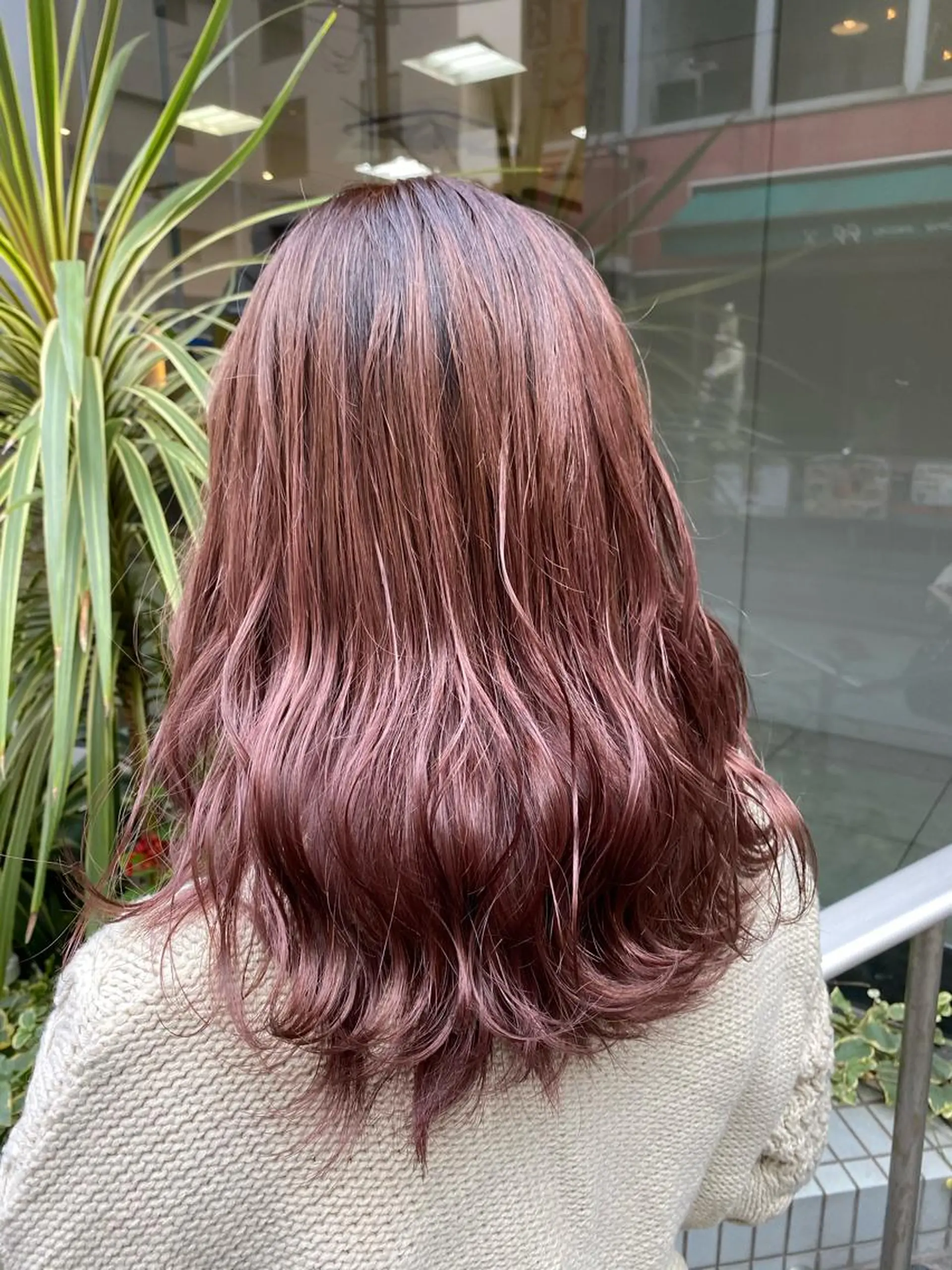 セミロング カラー ブリーチ指名No.1 Daikiのヘアスタイル