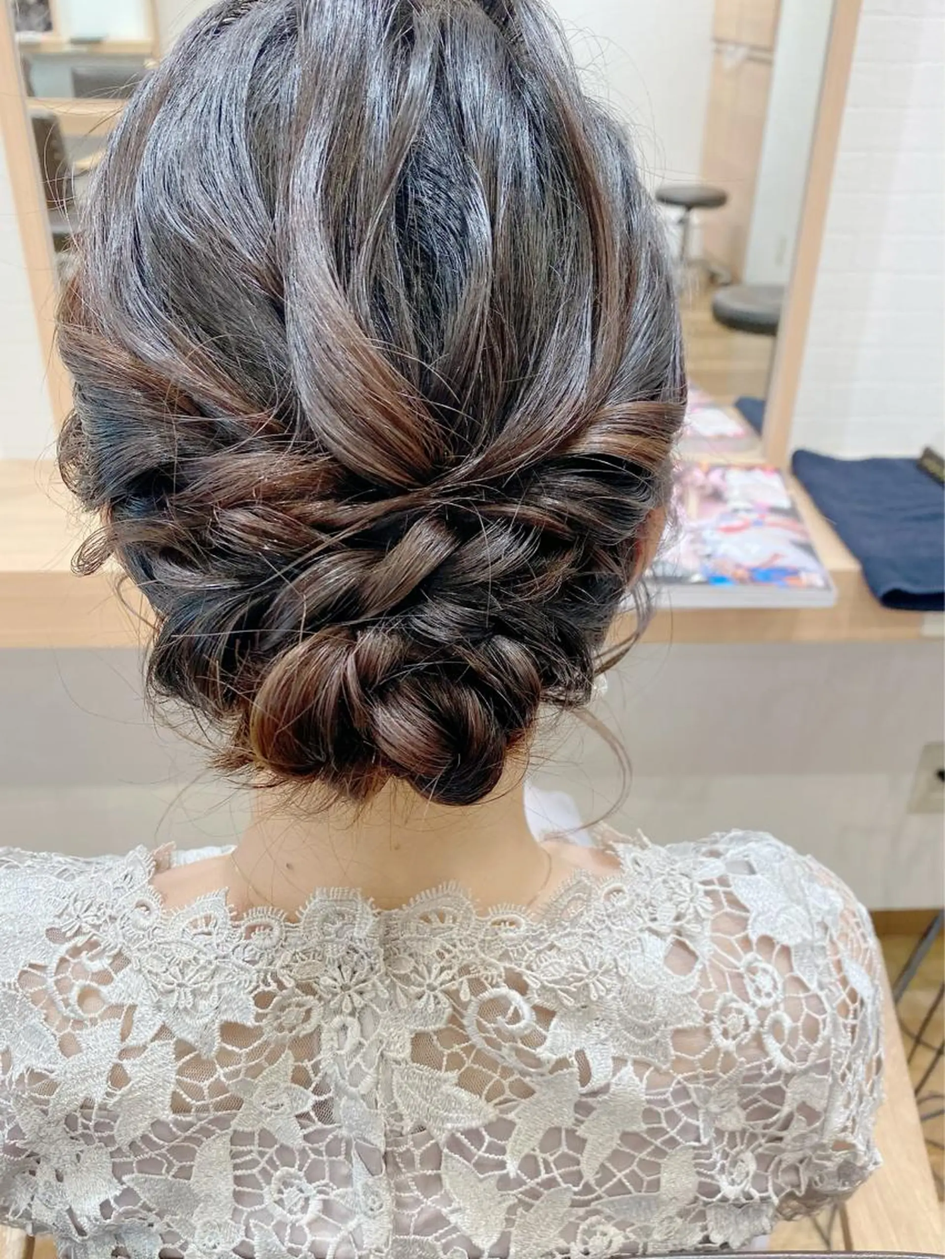 ミディアム ヘアアレンジ ヘアセット GRANLUSSO 〜グランルッソ駅前店所属・木口 嘉美のヘアスタイル