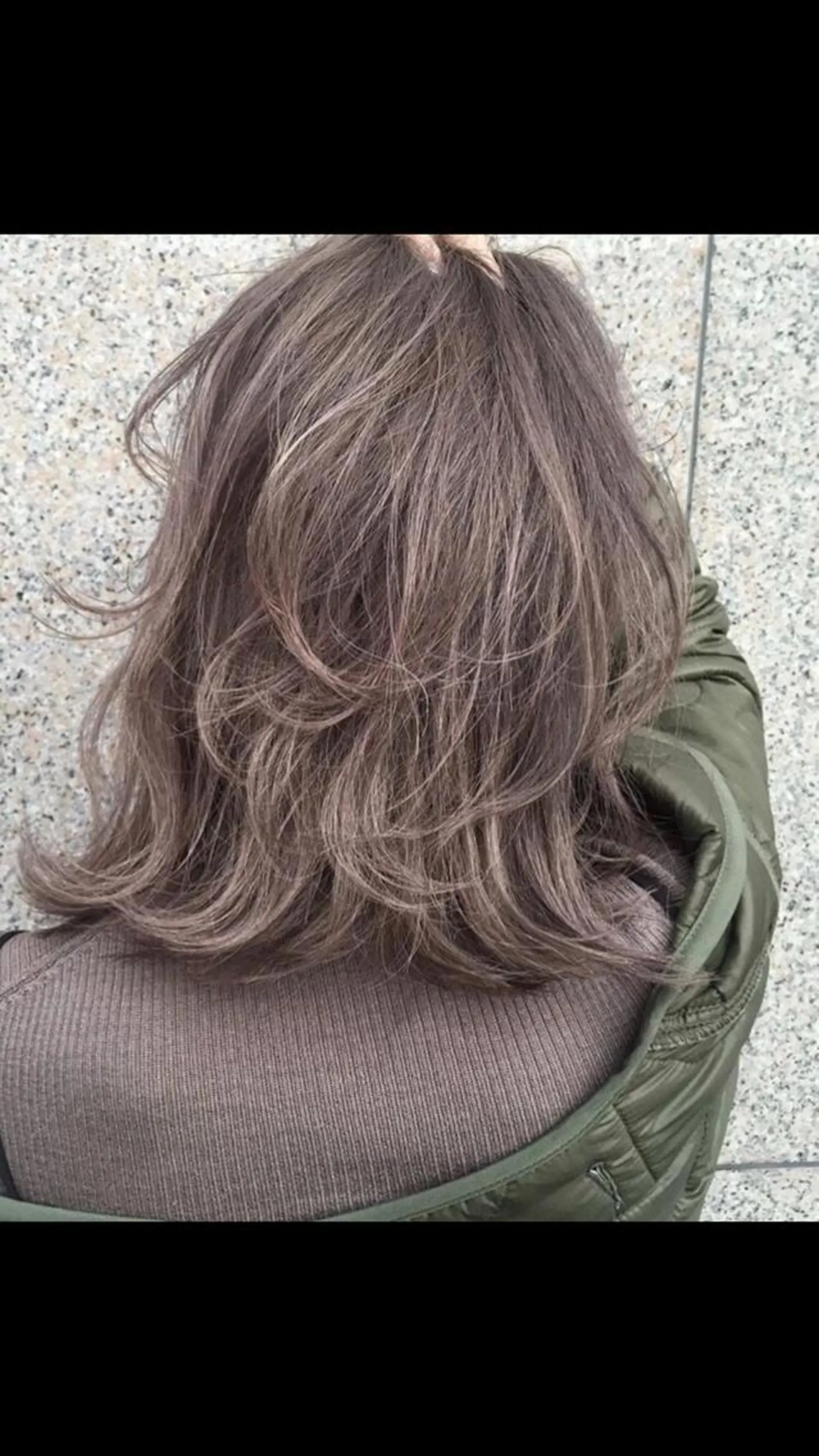 ミディアム カラー ハイライトカラー バイオレットカラー ハイライト topstylist 芳賀みなみのヘアスタイル