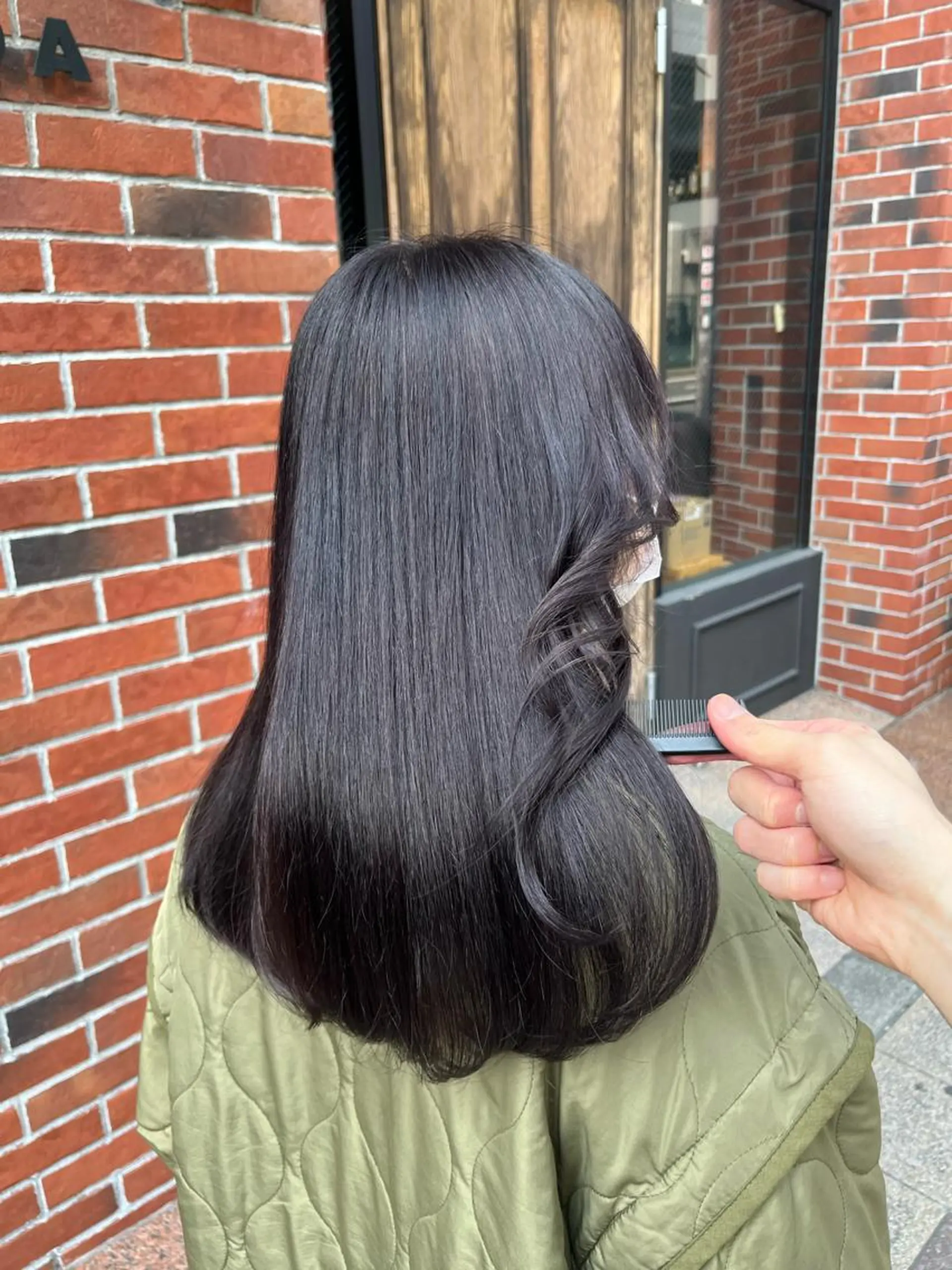 セミロング 髪質改善縮毛矯正🫧 村上蒼生のヘアスタイル