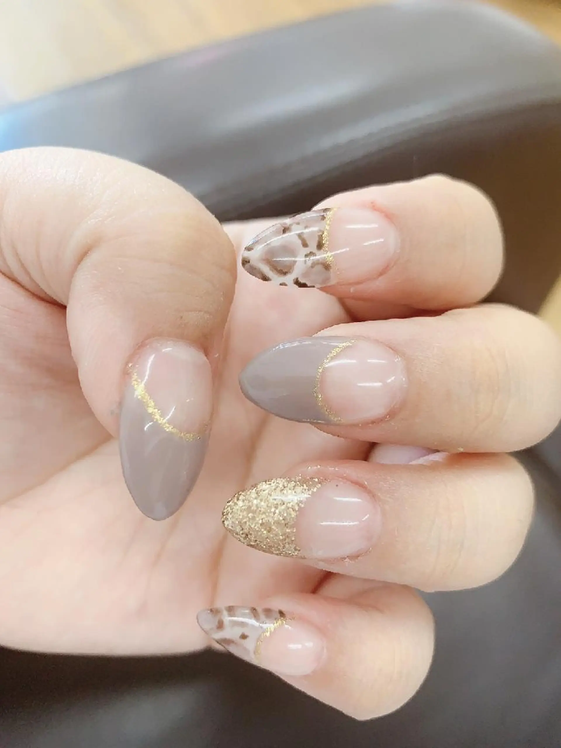 ネイル Nailsalon Reine所属・玉栄 伶奈のネイルデザイン