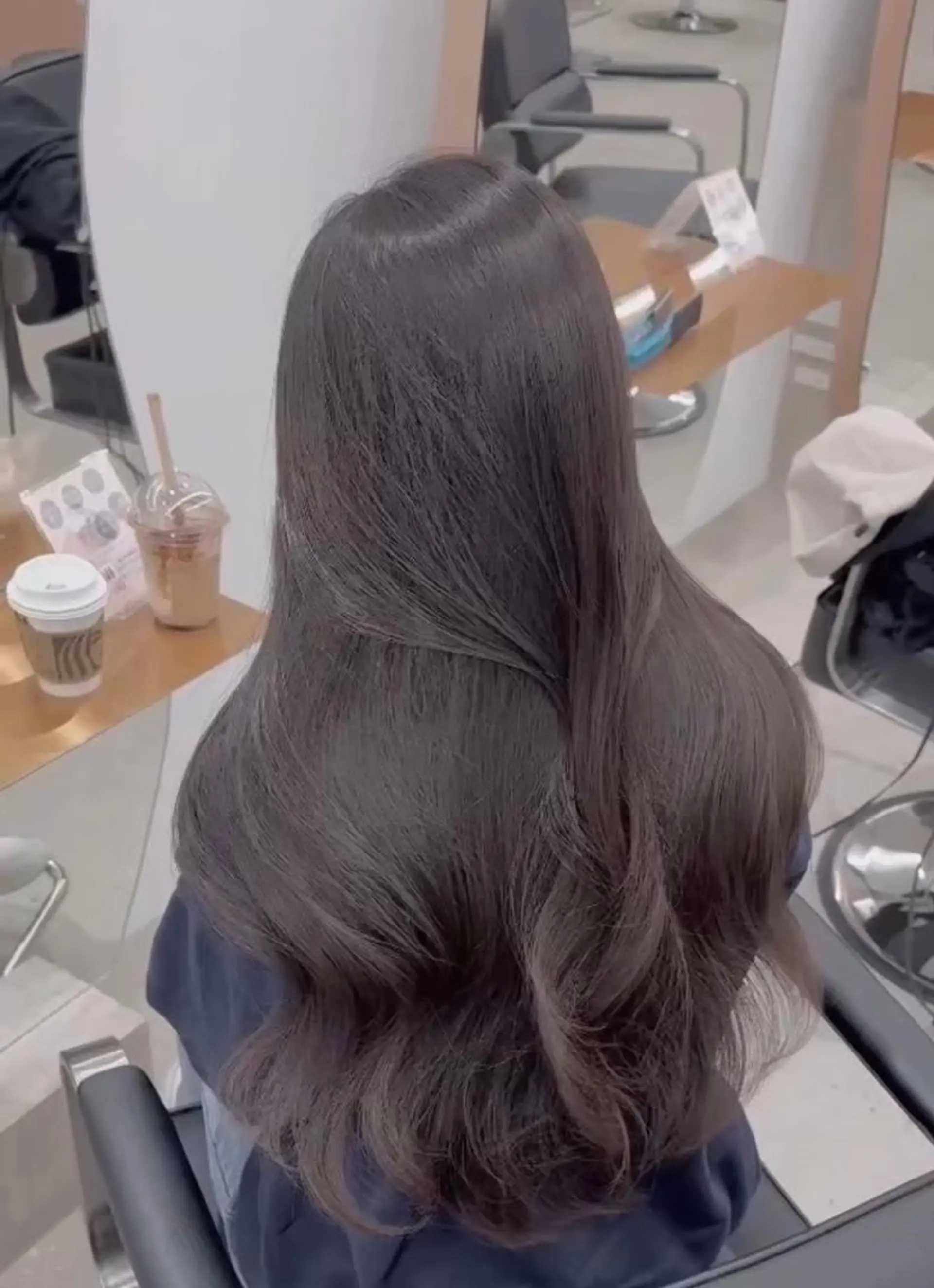 ロング カラー カット ヘアカラー トリートメント 髪質改善/レイヤー カット/川上京香のヘアスタイル