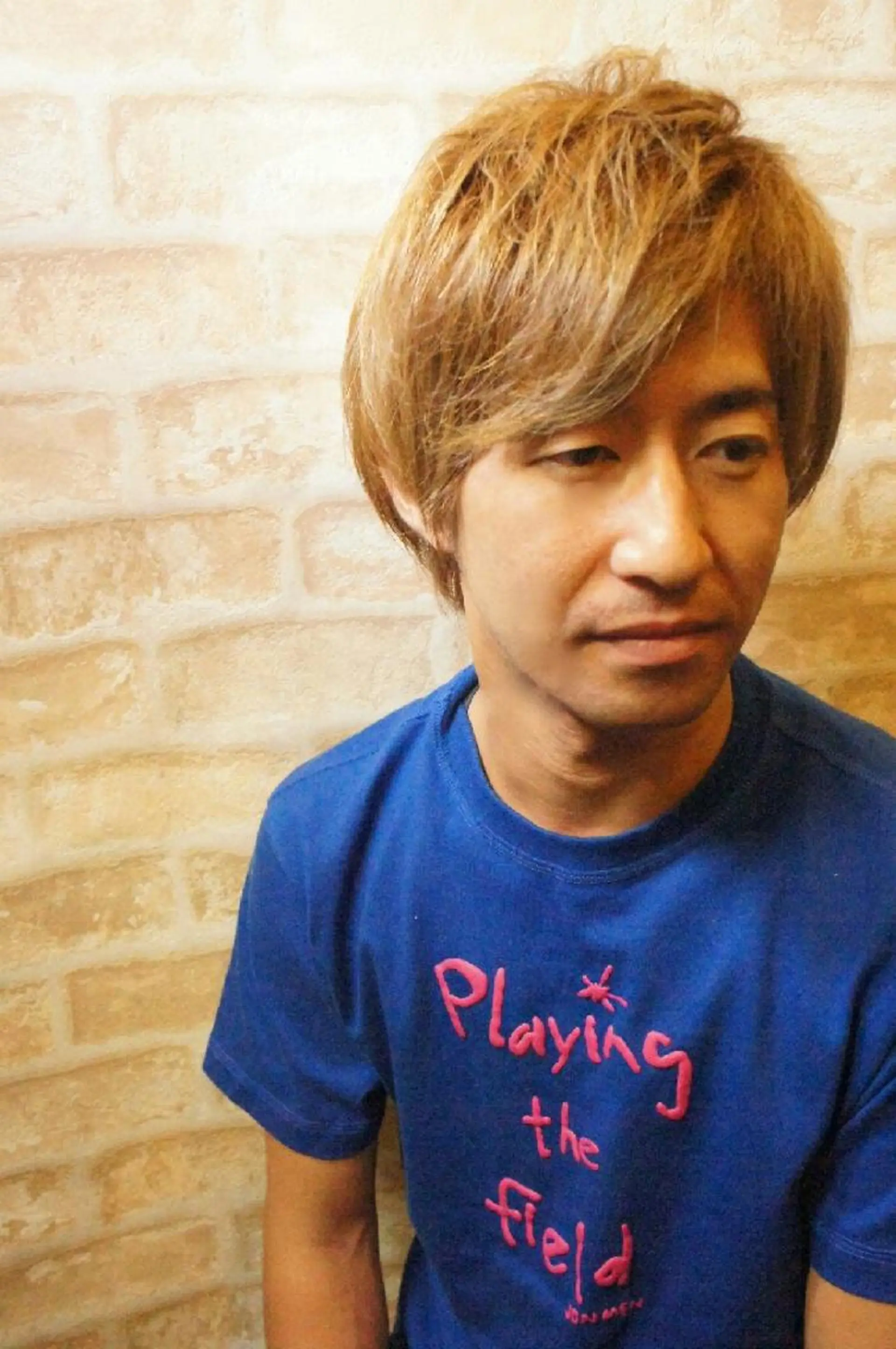 ミディアム カラー メンズ 田知本 遼のヘアスタイル