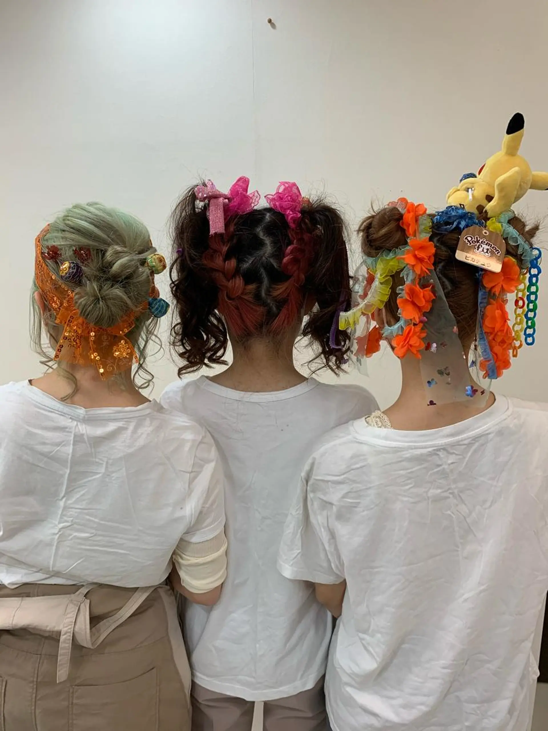 カラー 羽エクステ🩷 🤍まき🤍のヘアスタイル