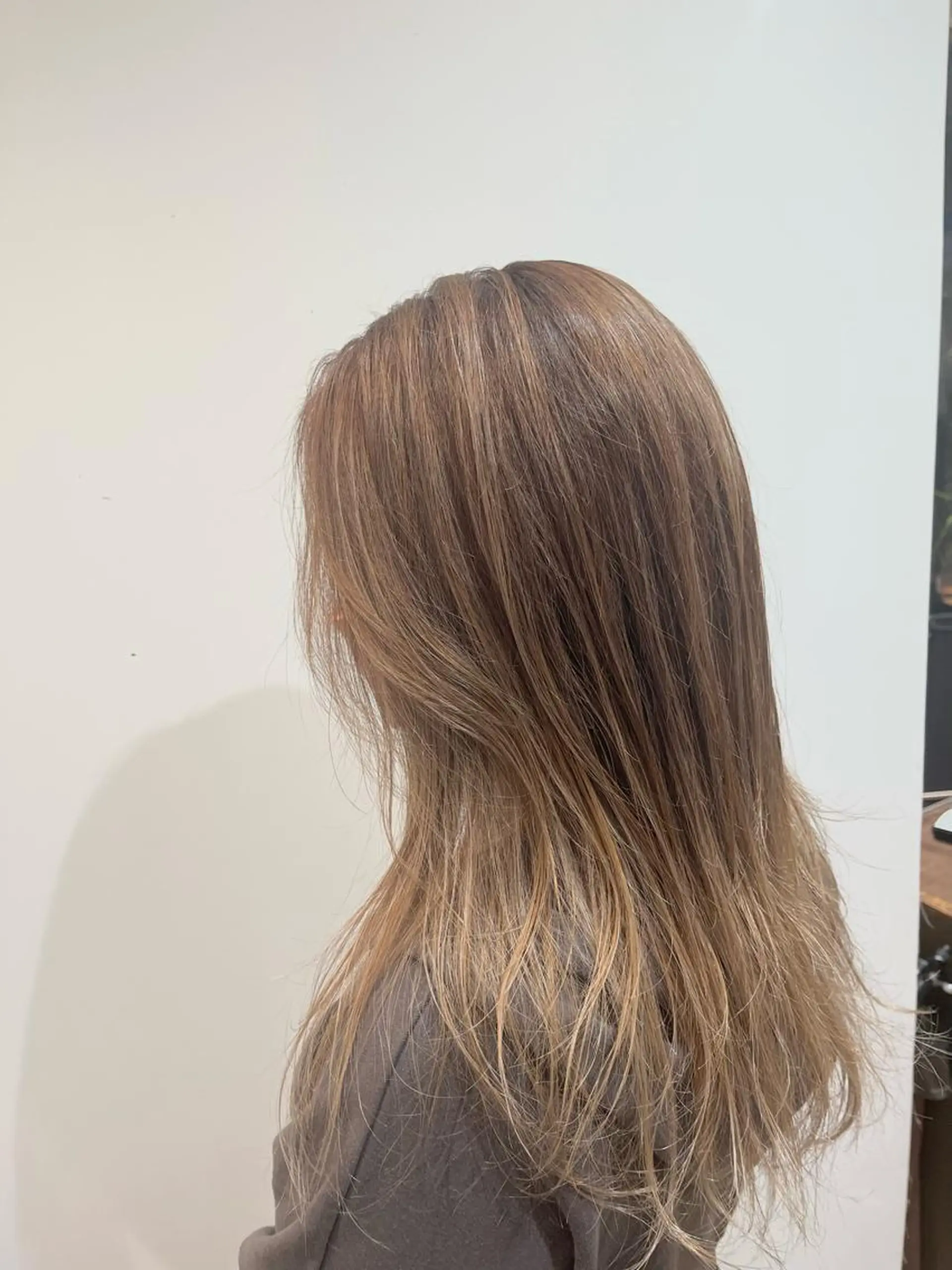 ロング 和田 琉々香のヘアスタイル