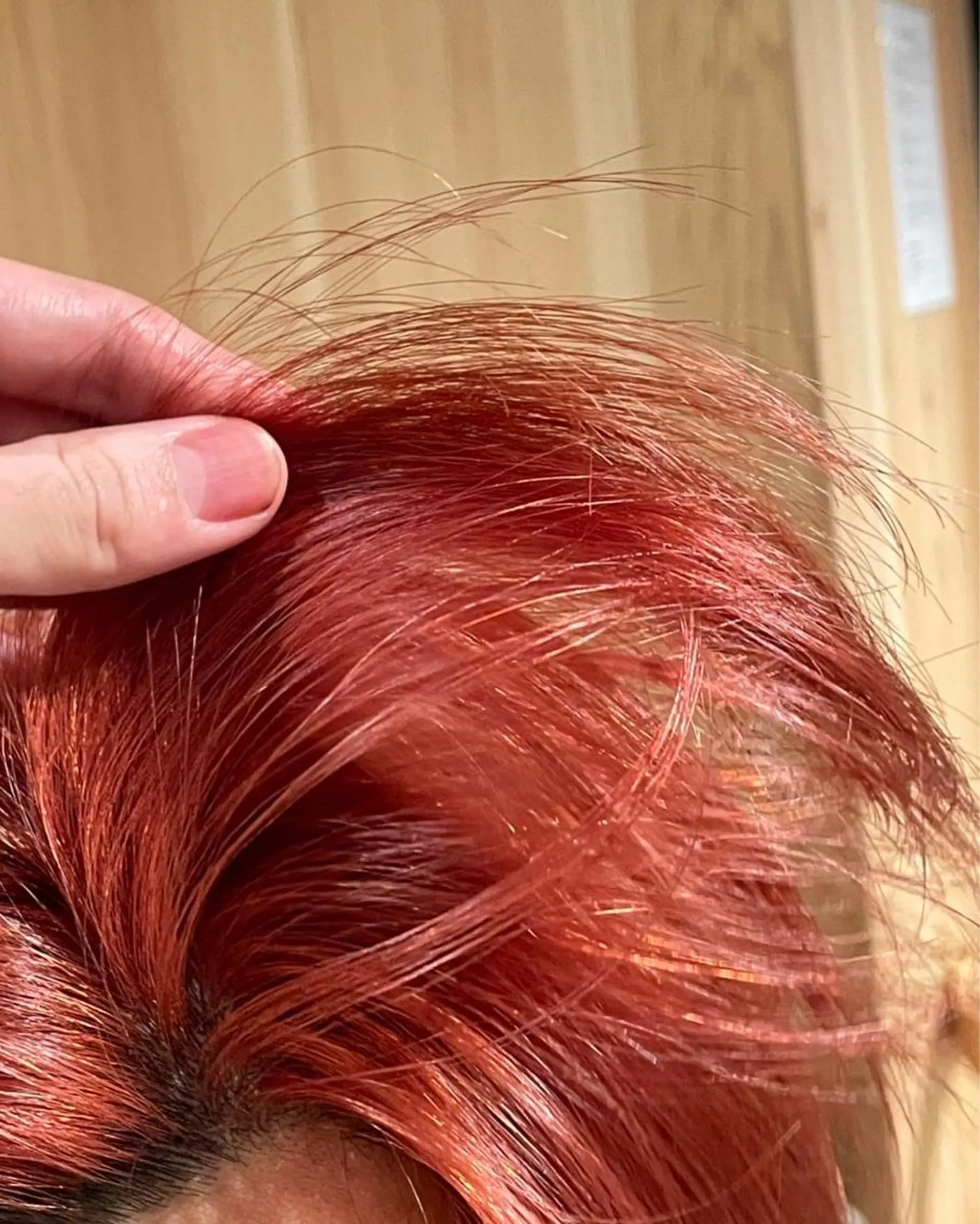 ショート カラー メンズ メンズブリーチ ブリーチ レッドカラー 吉田一輝 外国人パーマのヘアスタイル