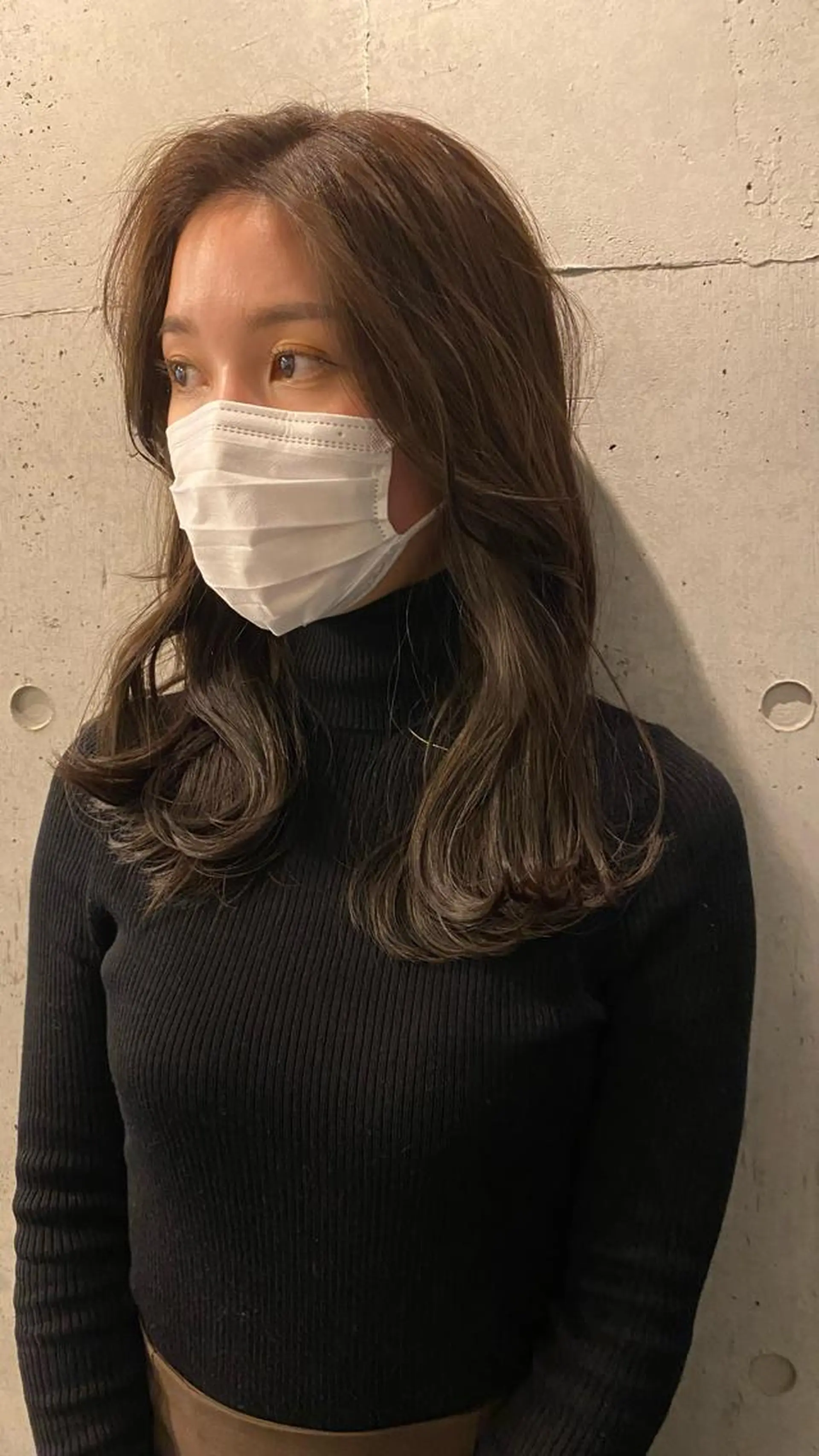 ロング カラー グレージュ YinYang所属・川﨑 章弘のヘアスタイル