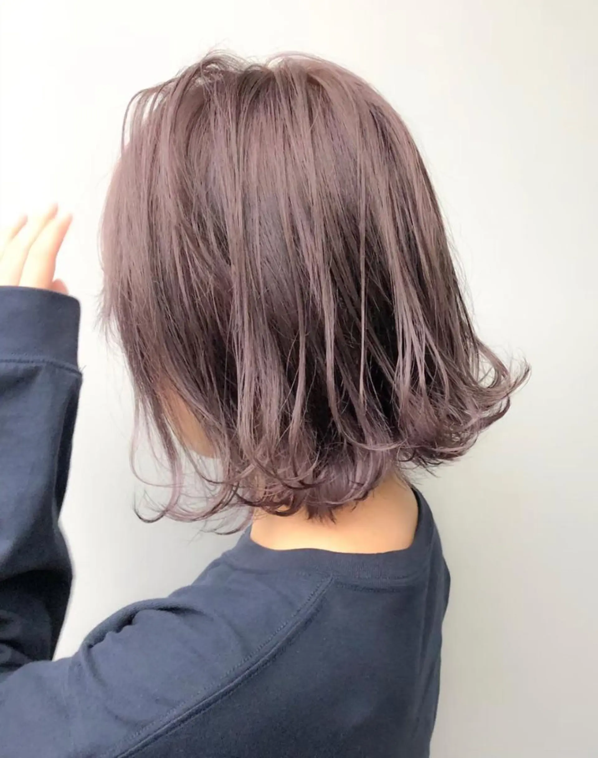 ミディアム カラー アッシュ 学生 髪質改善 トリートメント くすみミルクティー／ ブラウン🪡TOWAのヘアスタイル