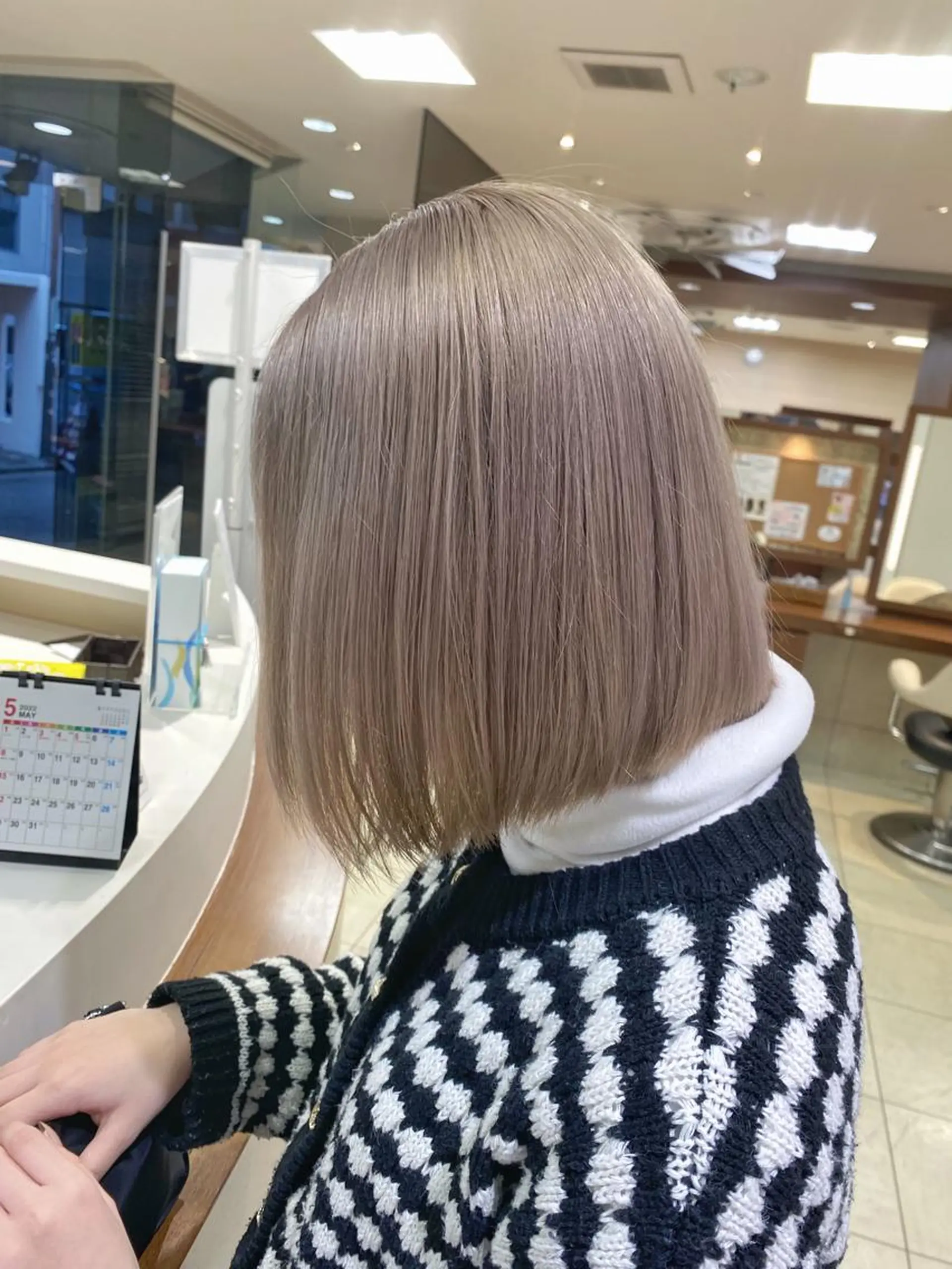 ショート カラー ブリーチ指名No.1 Daikiのヘアスタイル