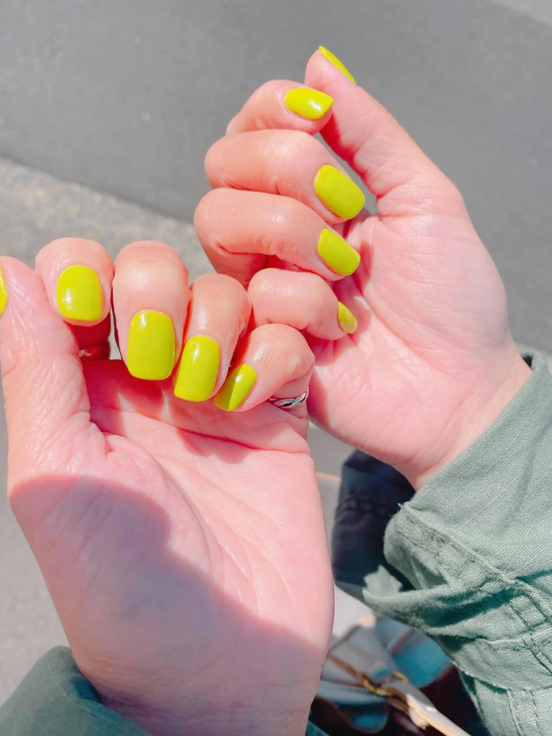 ハンドネイル Nail&Eyelash epa 仙台駅前店所属・さとう のぞみのネイルデザイン