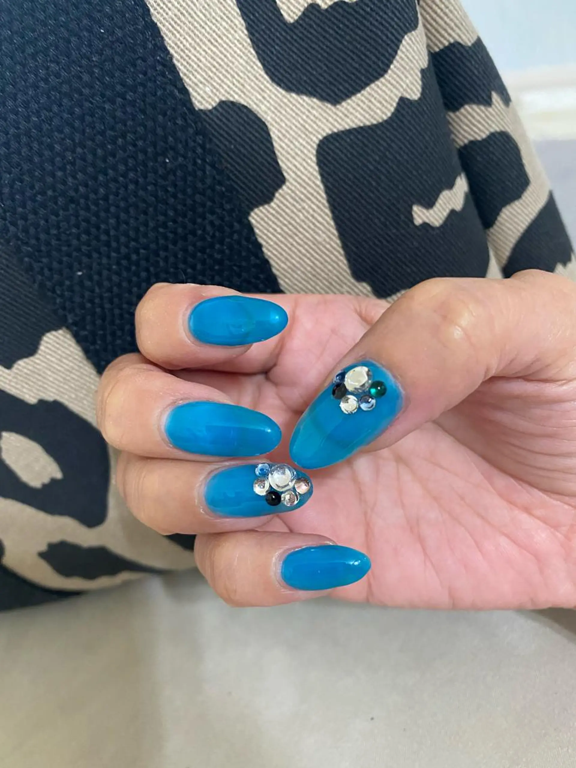 ネイル NAIL Salon IP所属・長谷川 奈緒美のネイルデザイン