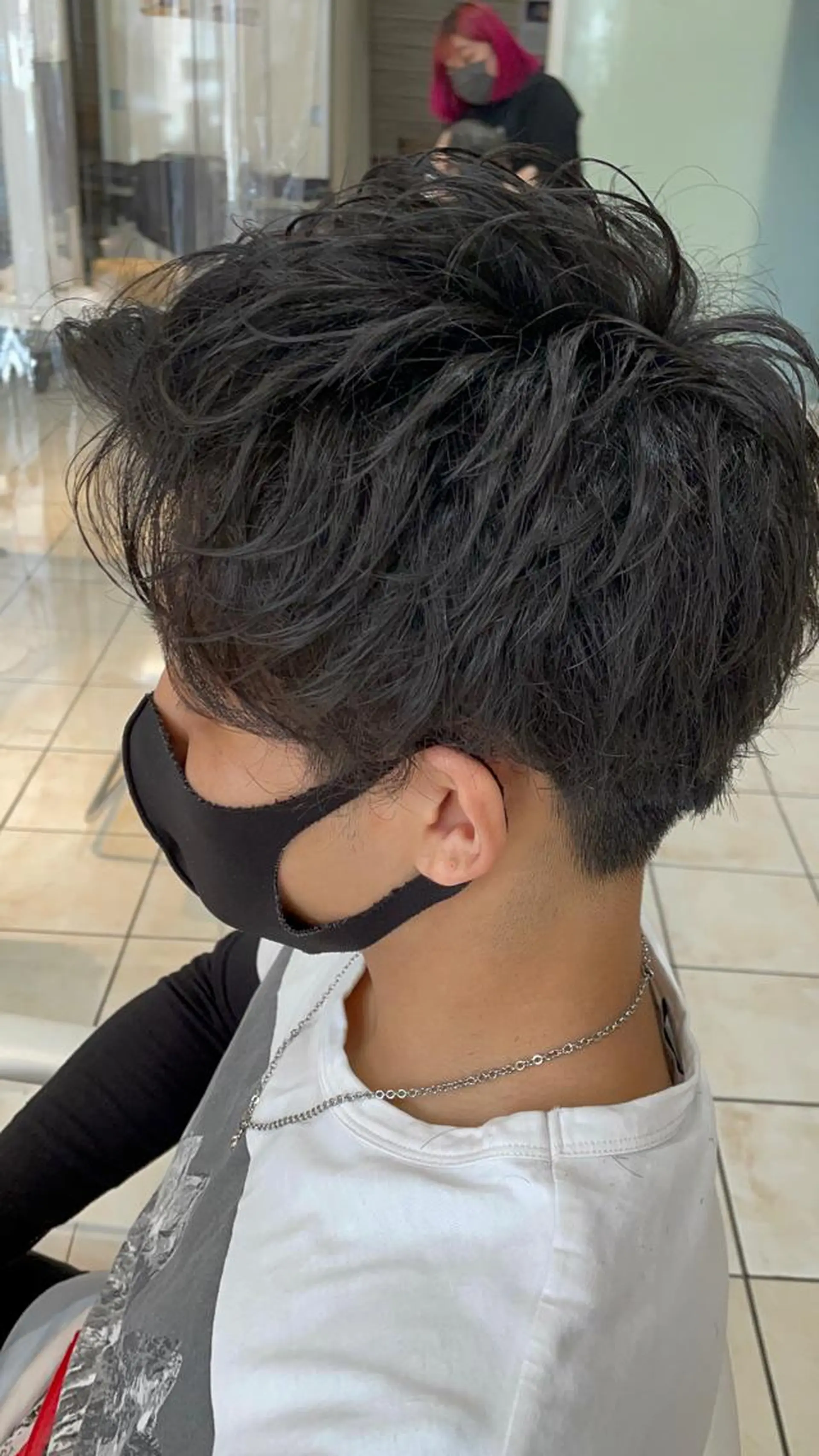 ショート パーマ メンズ シャドウパーマ/縦落 ちパーマ 大久保拓実のヘアスタイル