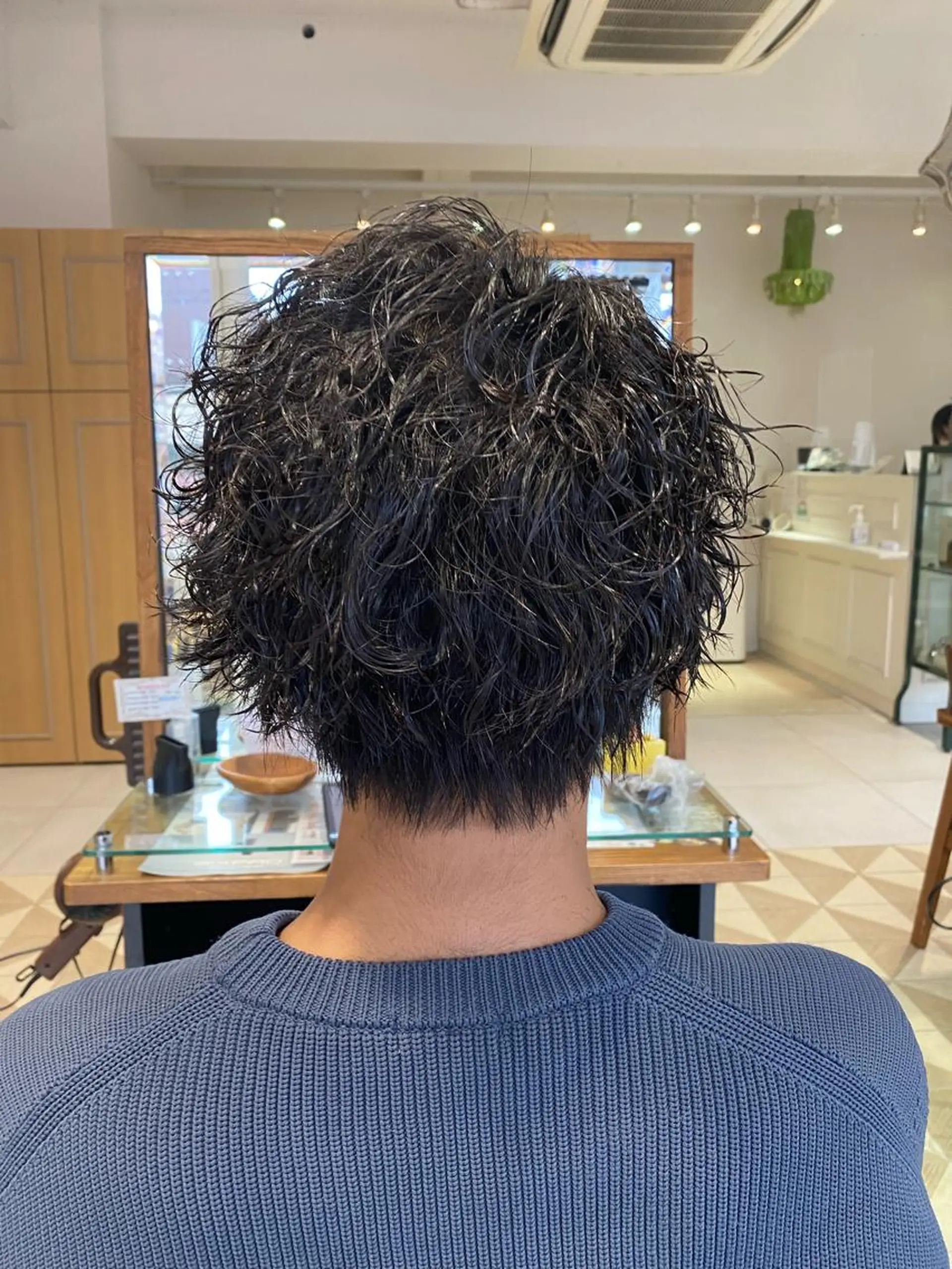 ショート カラー パーマ ヘアアレンジ メンズ メンズパーマの巨匠 鈴木純のヘアスタイル