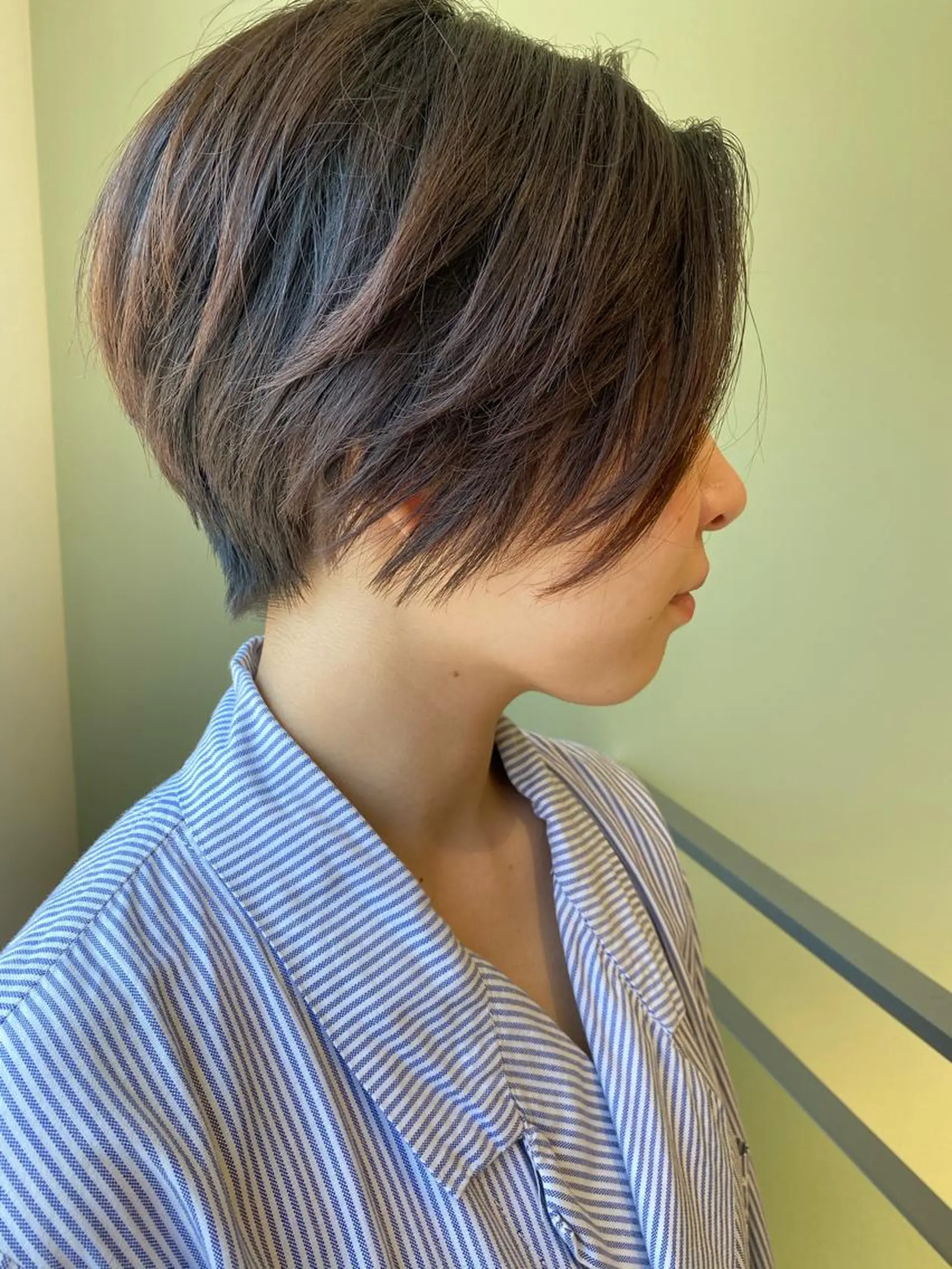 ショート 前下がりボブ ボブ カット ヘアカラー トリートメント 樋口 雄稀のヘアスタイル