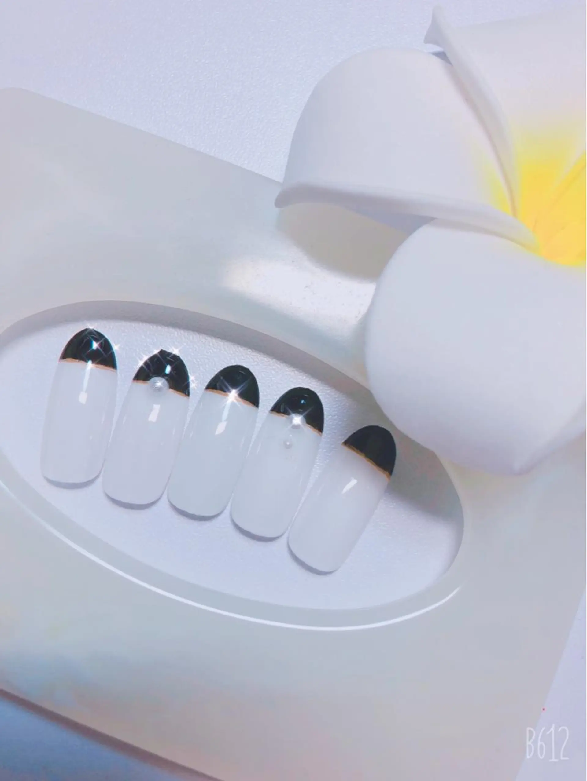 ネイル Bella  totalbeauty所属・Bella 齋藤理奈のネイルデザイン