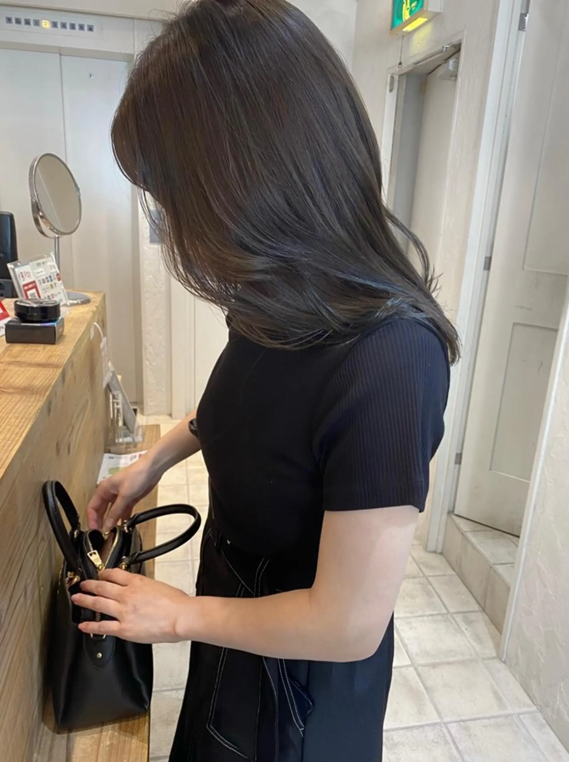 セミロング カラー アッシュ ブルーカラー ブルーアッシュ 🌟アレンジが似合う カラー🌟Rumiのヘアスタイル