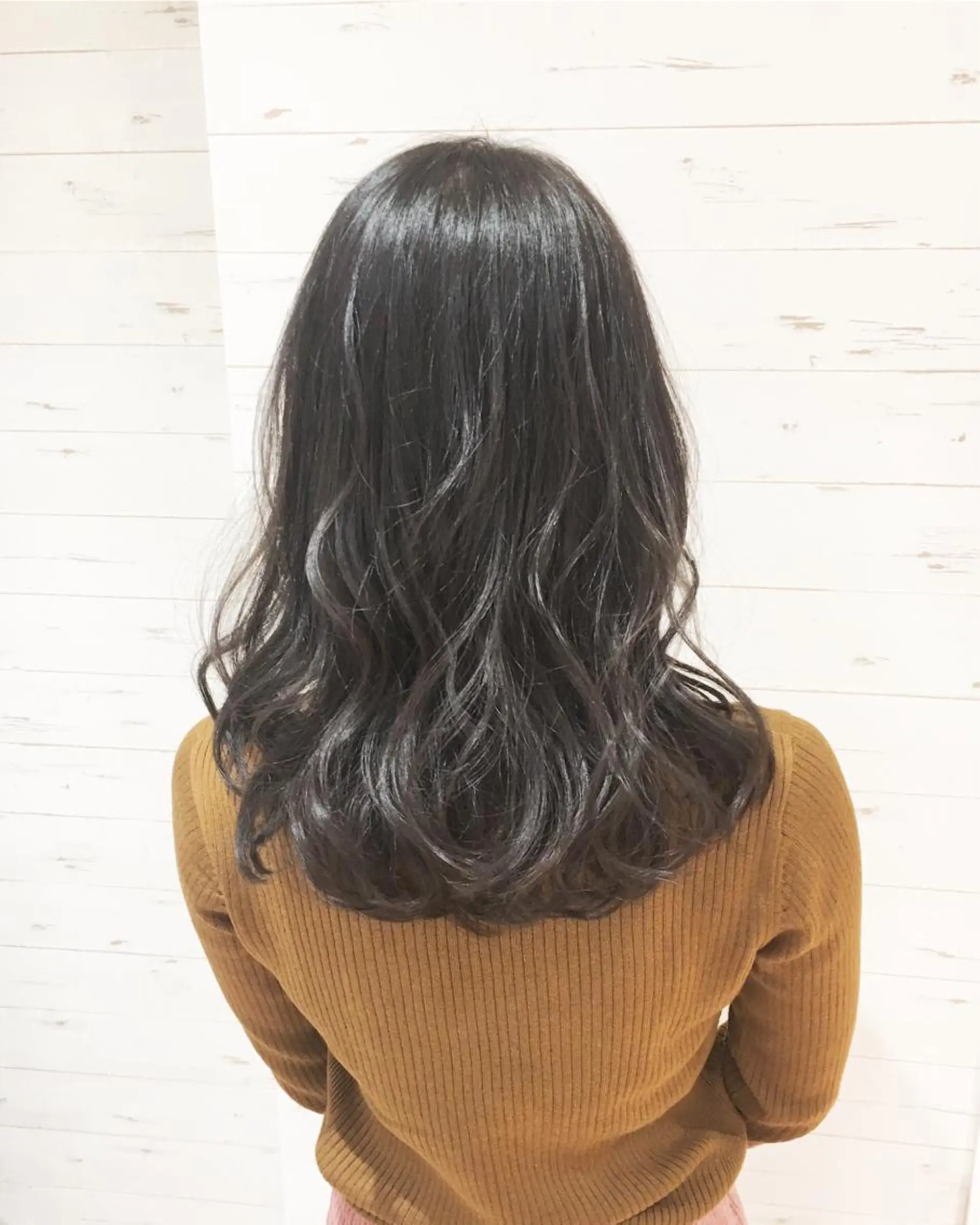 セミロング カラー アッシュ ブルーカラー ブルージュ 透明感カラー ダークアッシュ カット ヘアカラー トリートメント ヘッドスパ ✨艶髪✨透明感✨ 山内大樹のヘアスタイル