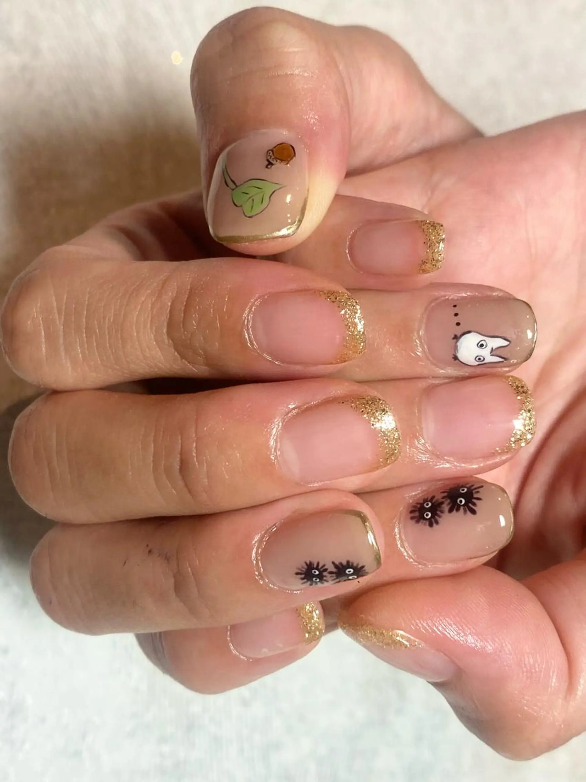 ネイル アートネイル ジェルネイル ハンドネイル ネイルサロン Lafuのネイルデザイン