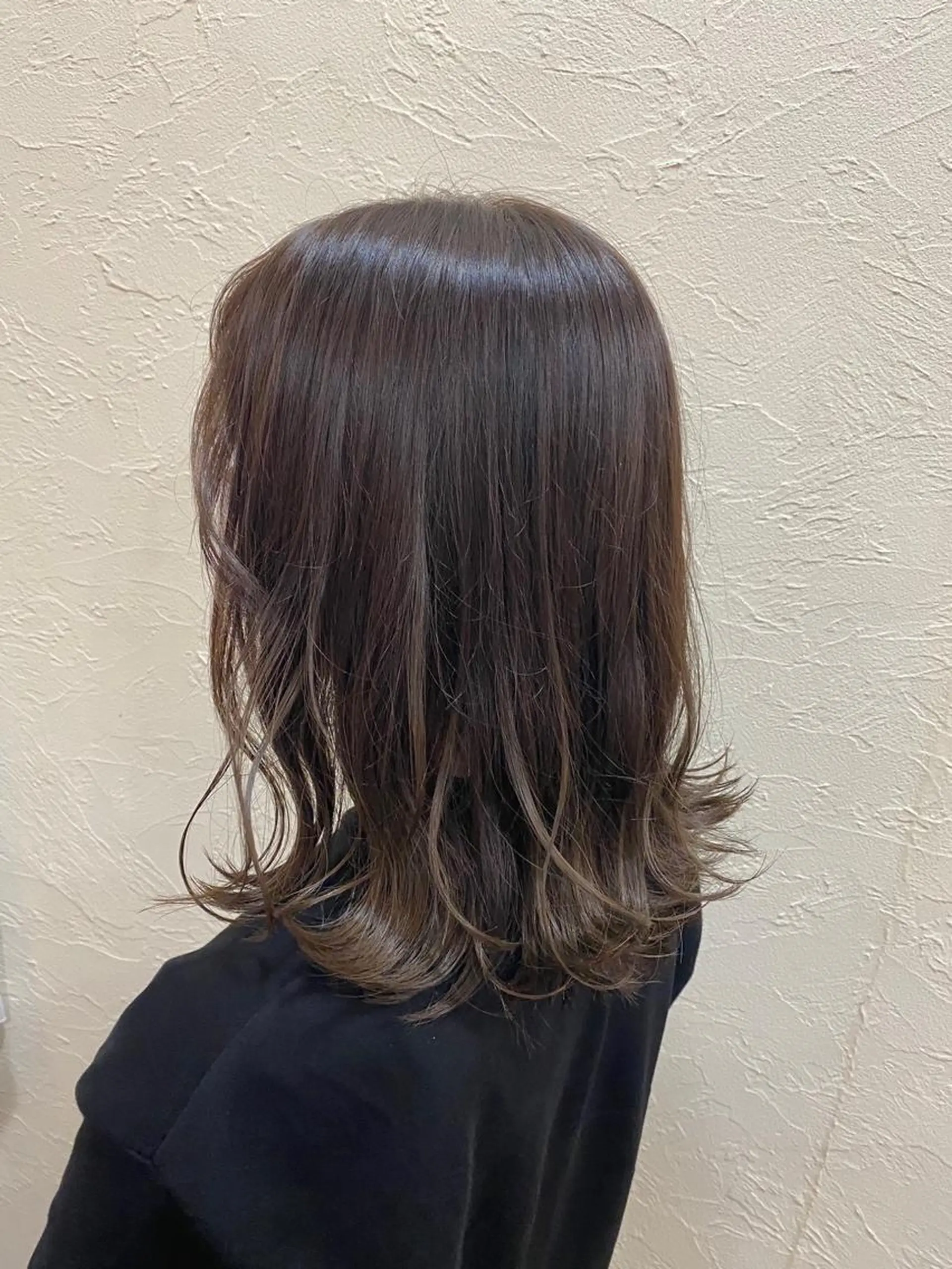 ミディアム カラー ブラウンカラー ラベンダーカラー カット ヘアカラー トリートメント ENIF ヤマグチアツコのヘアスタイル