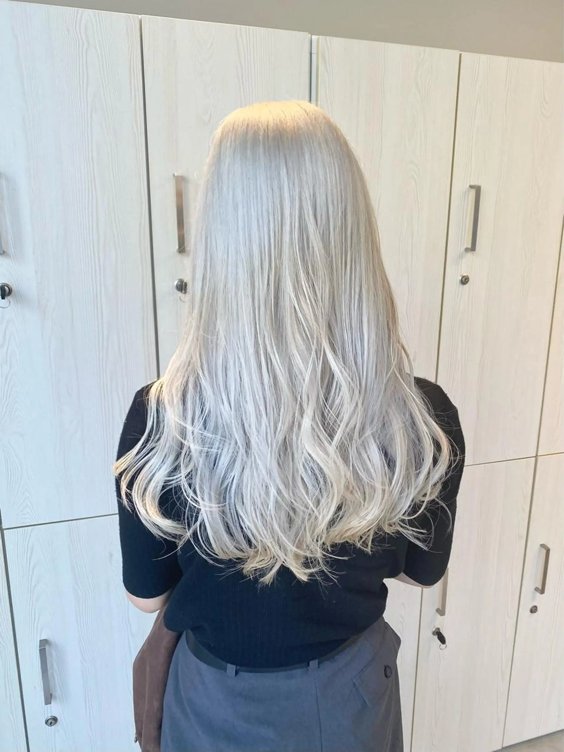 ロング カラー ブリーチ カット ヘアカラー トリートメント ❄️中川 慎之介❄️のヘアスタイル