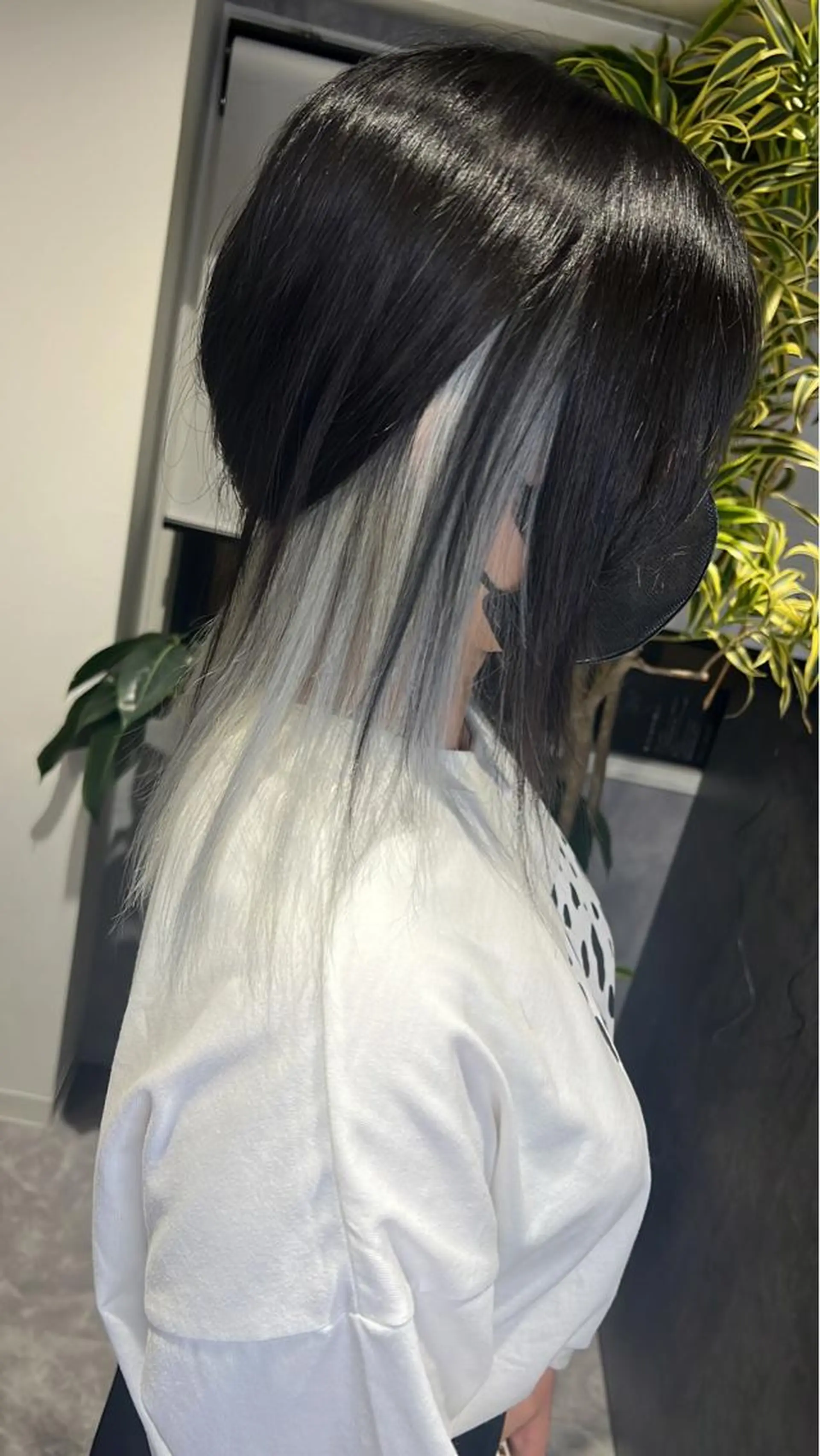 ミディアム カラー mimiiy梅田 中崎町ハイトーンのヘアスタイル