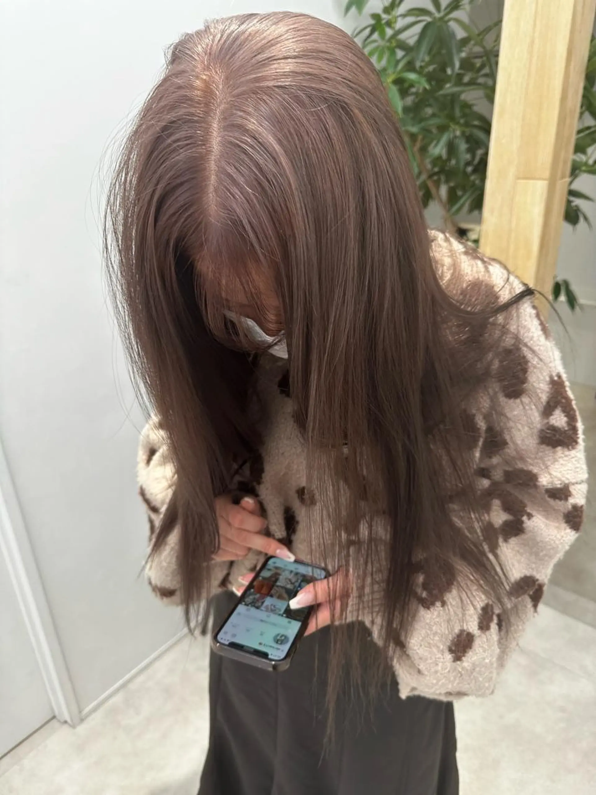 ロング カラー ヘアカラー トリートメント REINA☁️透明感 カラー/ぷつっと♡のヘアスタイル