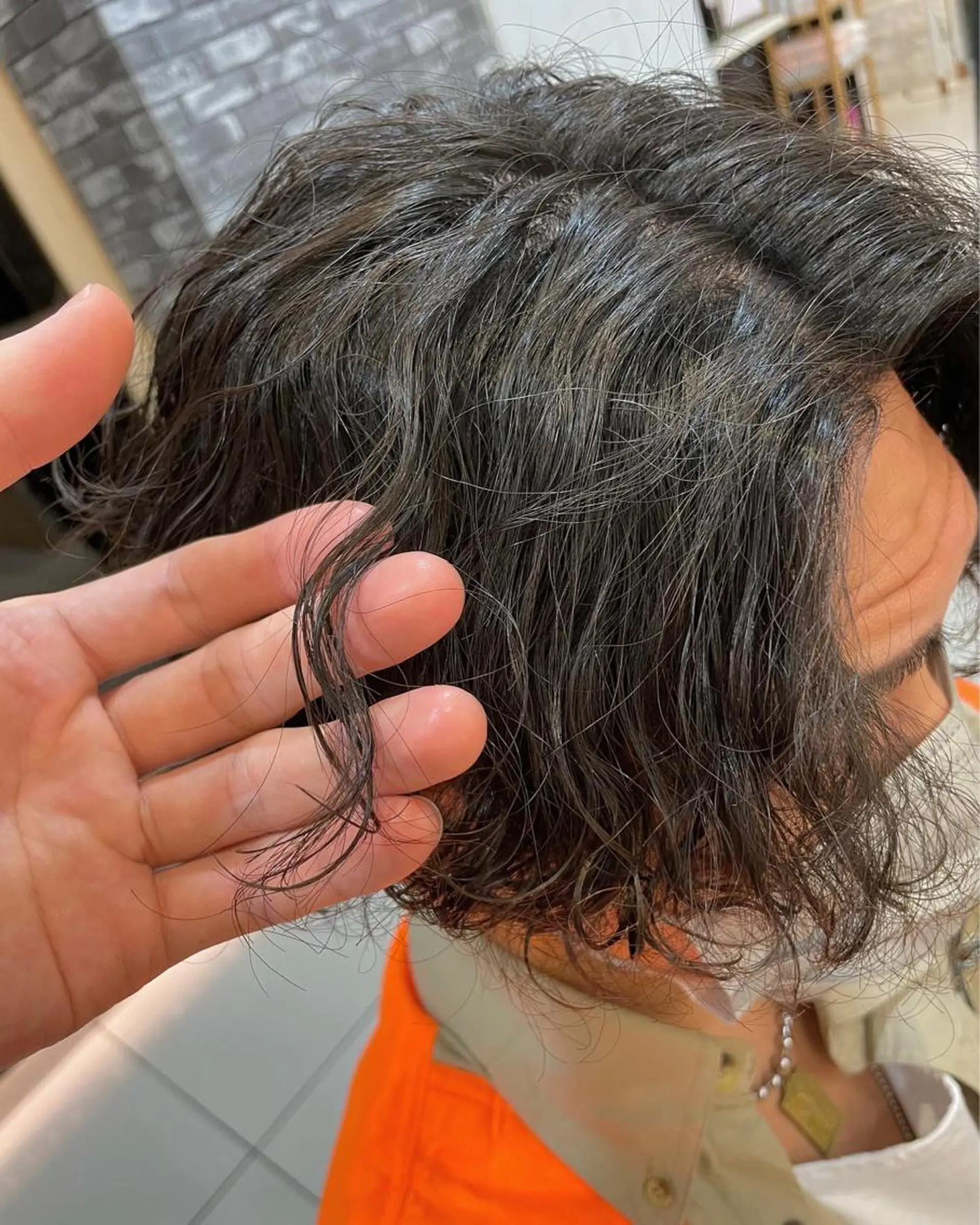 パーマ メンズ ザクザクレイヤー 🍀/ブリーチ/小田のヘアスタイル